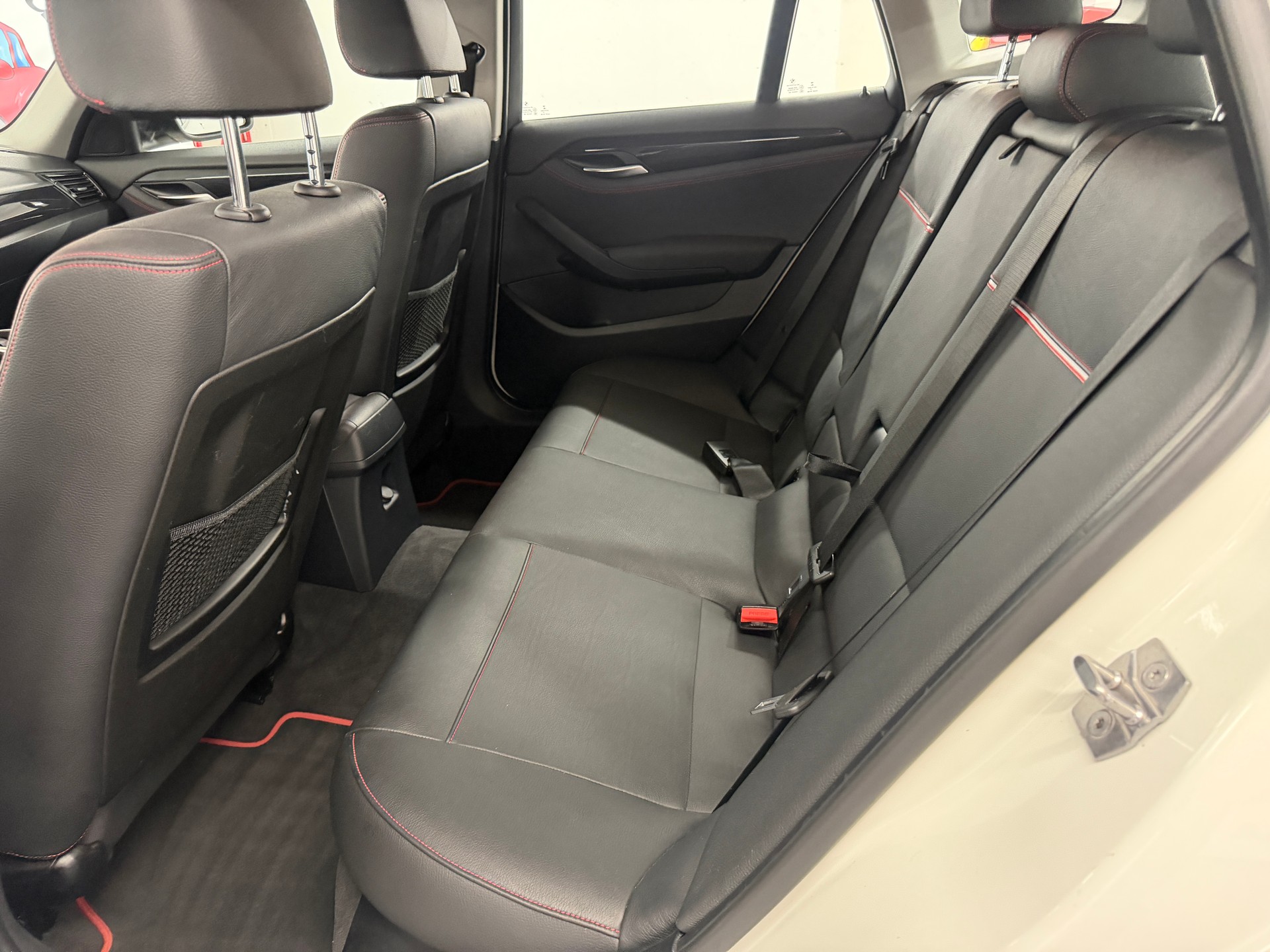 BMW X1 xDrive 20d Sport Line Steptronic-image-12