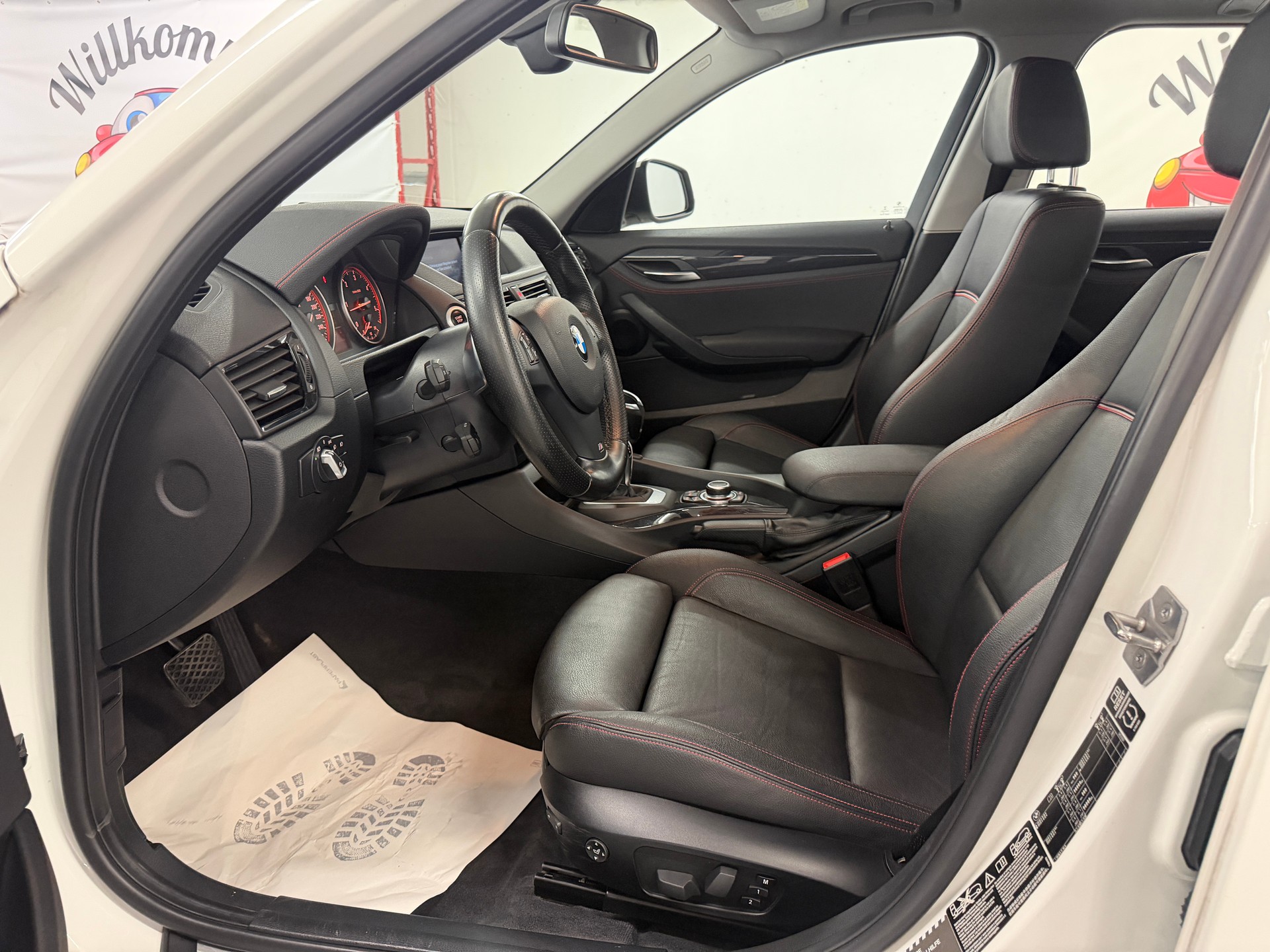 BMW X1 xDrive 20d Sport Line Steptronic-image-7