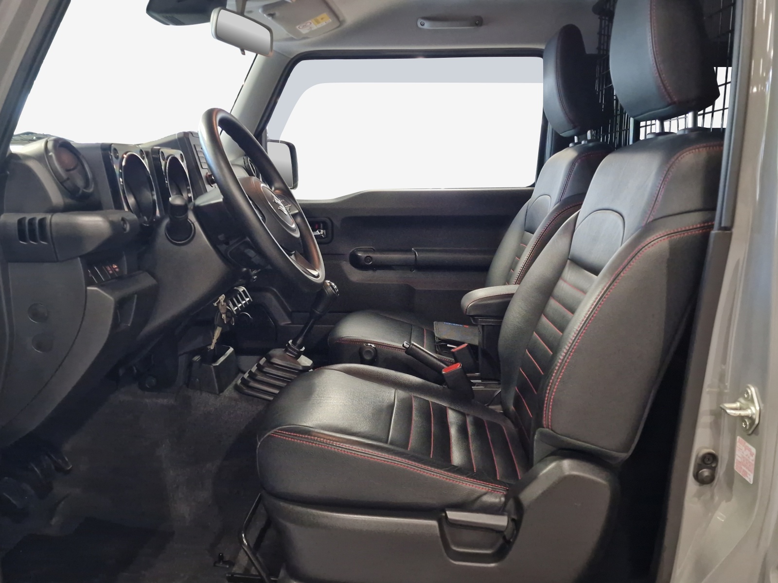 SUZUKI Jimny 1.5 Compact+ 4x4-image-7