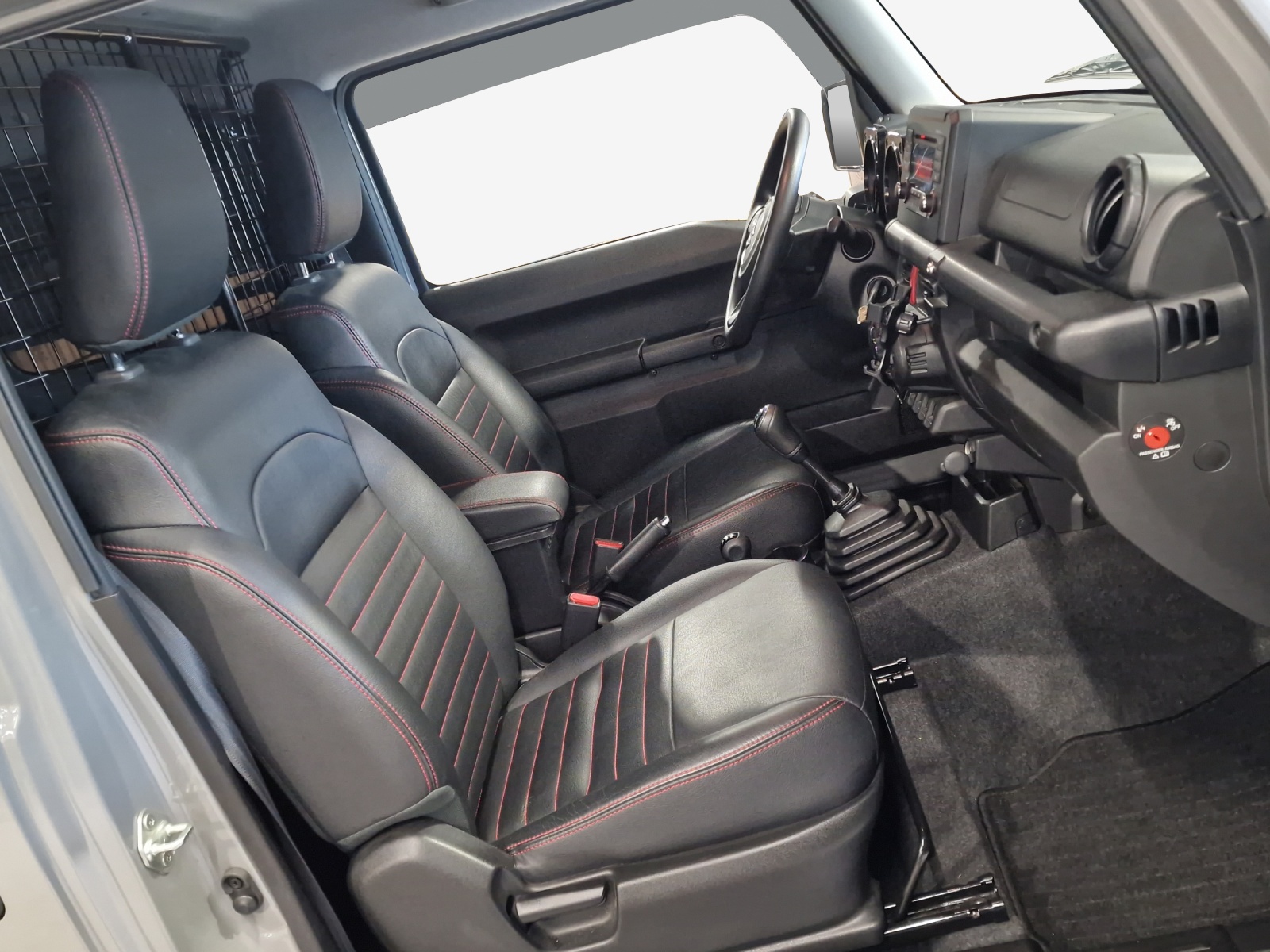 SUZUKI Jimny 1.5 Compact+ 4x4-image-15