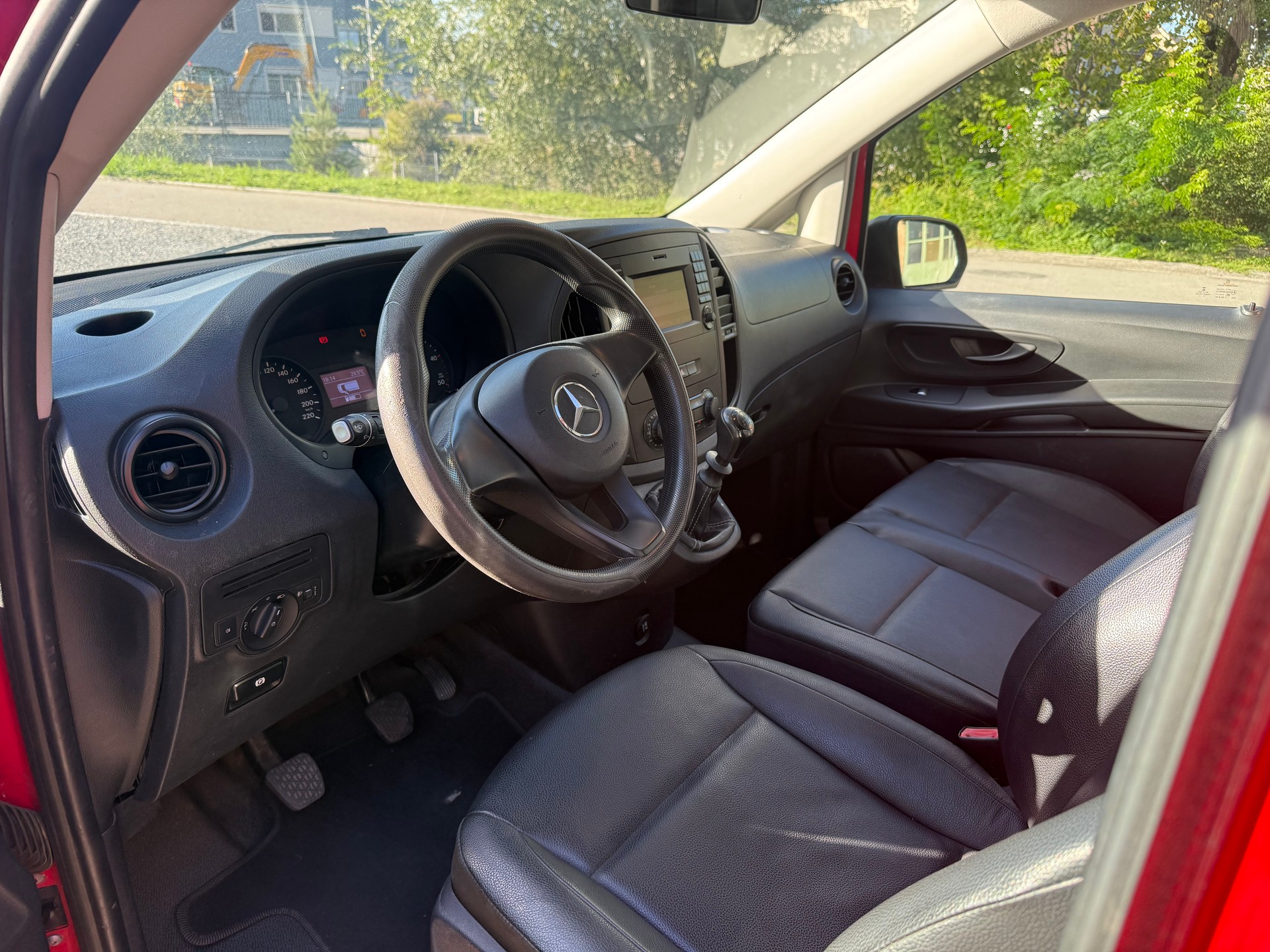 MERCEDES-BENZ Vito 114 BlueTEC L Euro 6-image-2