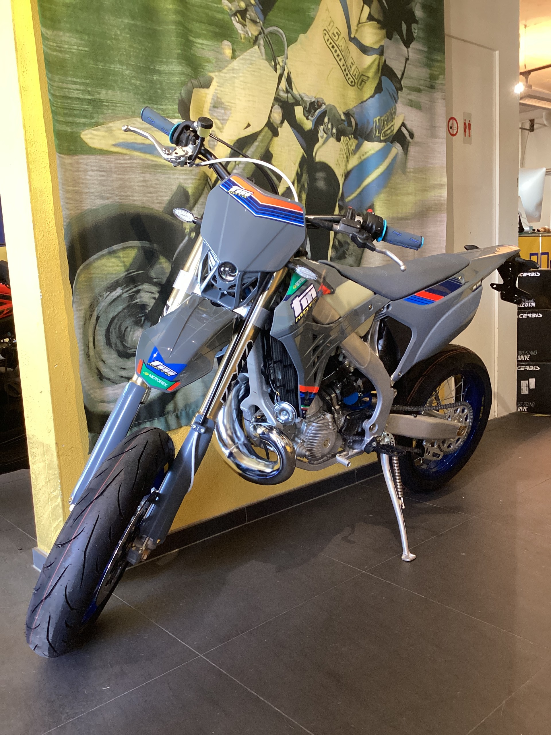 TM Moto SMR FI ES 300