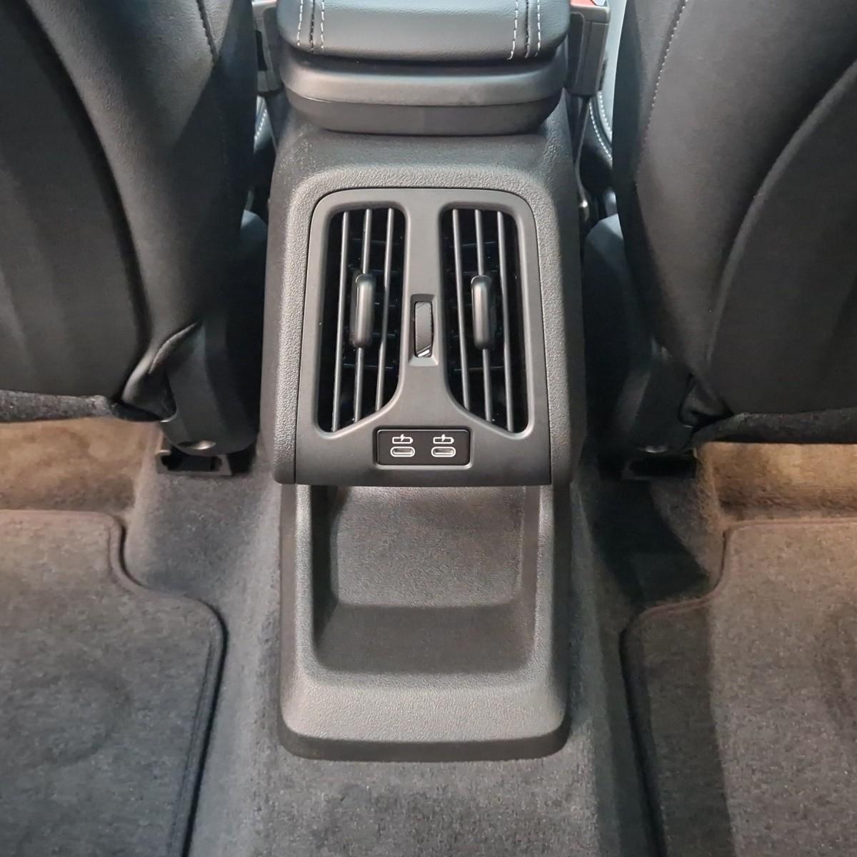 BMW X1 23i xDrive M Sport Pro-image-21