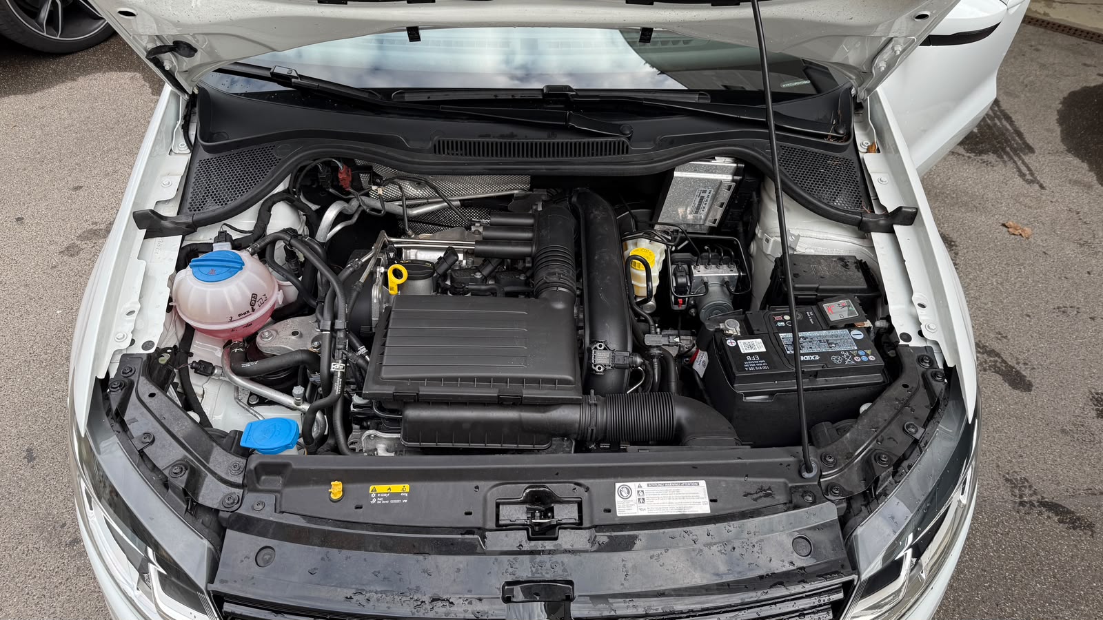 VW Polo 1.2 TSI BMT Sound DSG-image-15