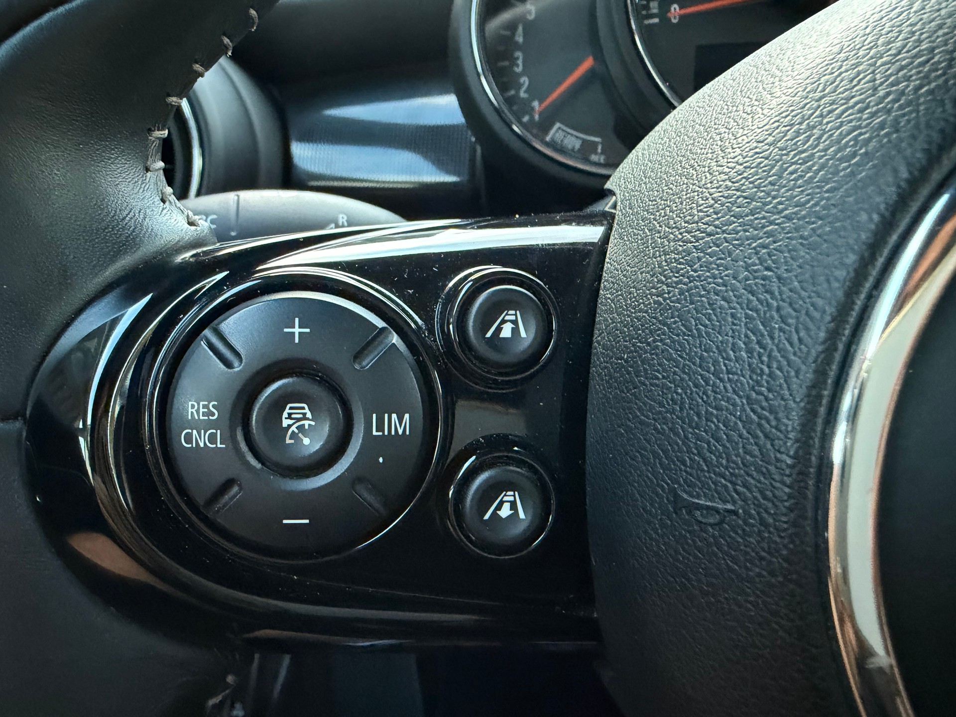 MINI Cooper S Steptronic DKG-image-20