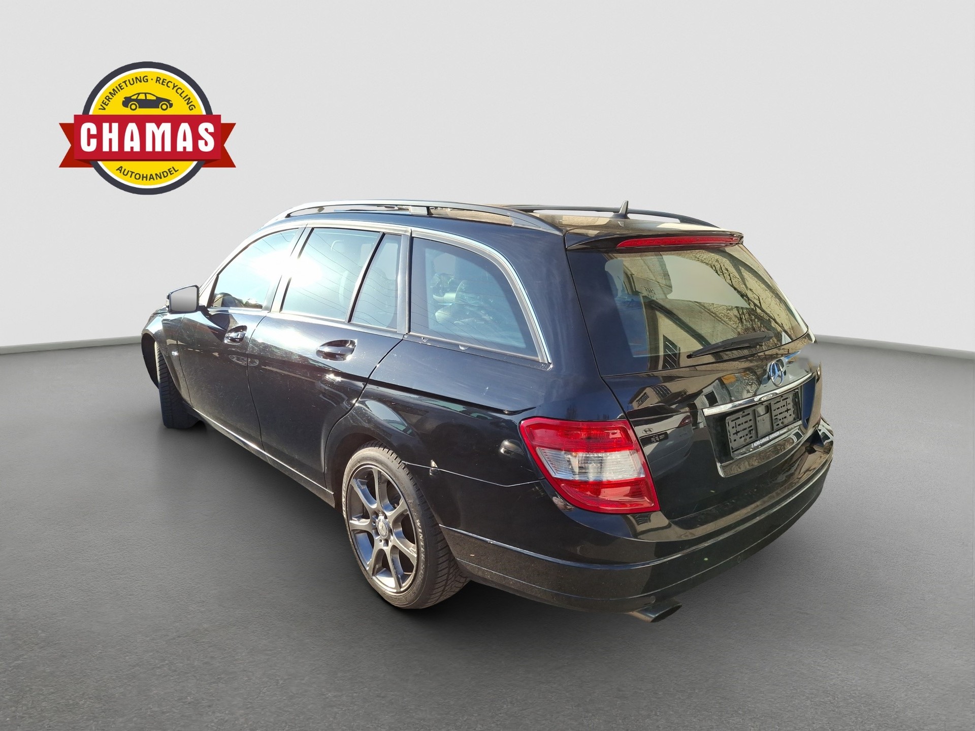 MERCEDES-BENZ C 200 CGI BlueEfficiency Automatic-image-4