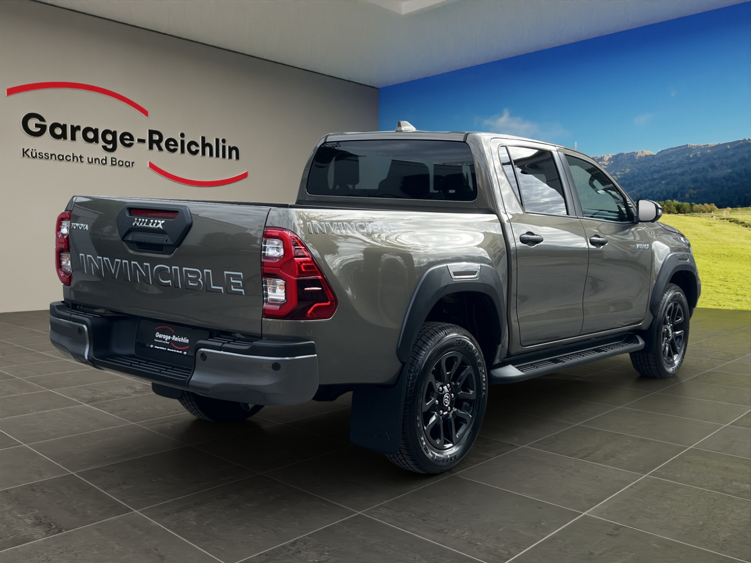 TOYOTA Hilux Double Cab.-Pick-up 2.8 D-4D 204 Invincible MHEV-image-4