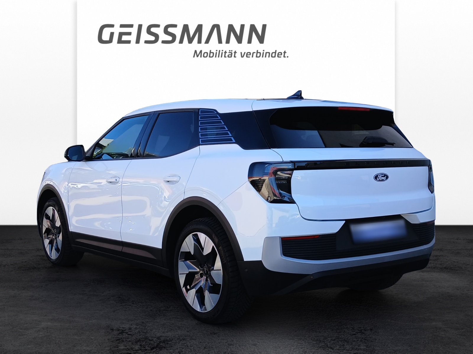 FORD Explorer Extended Range Premium AWD-image-2