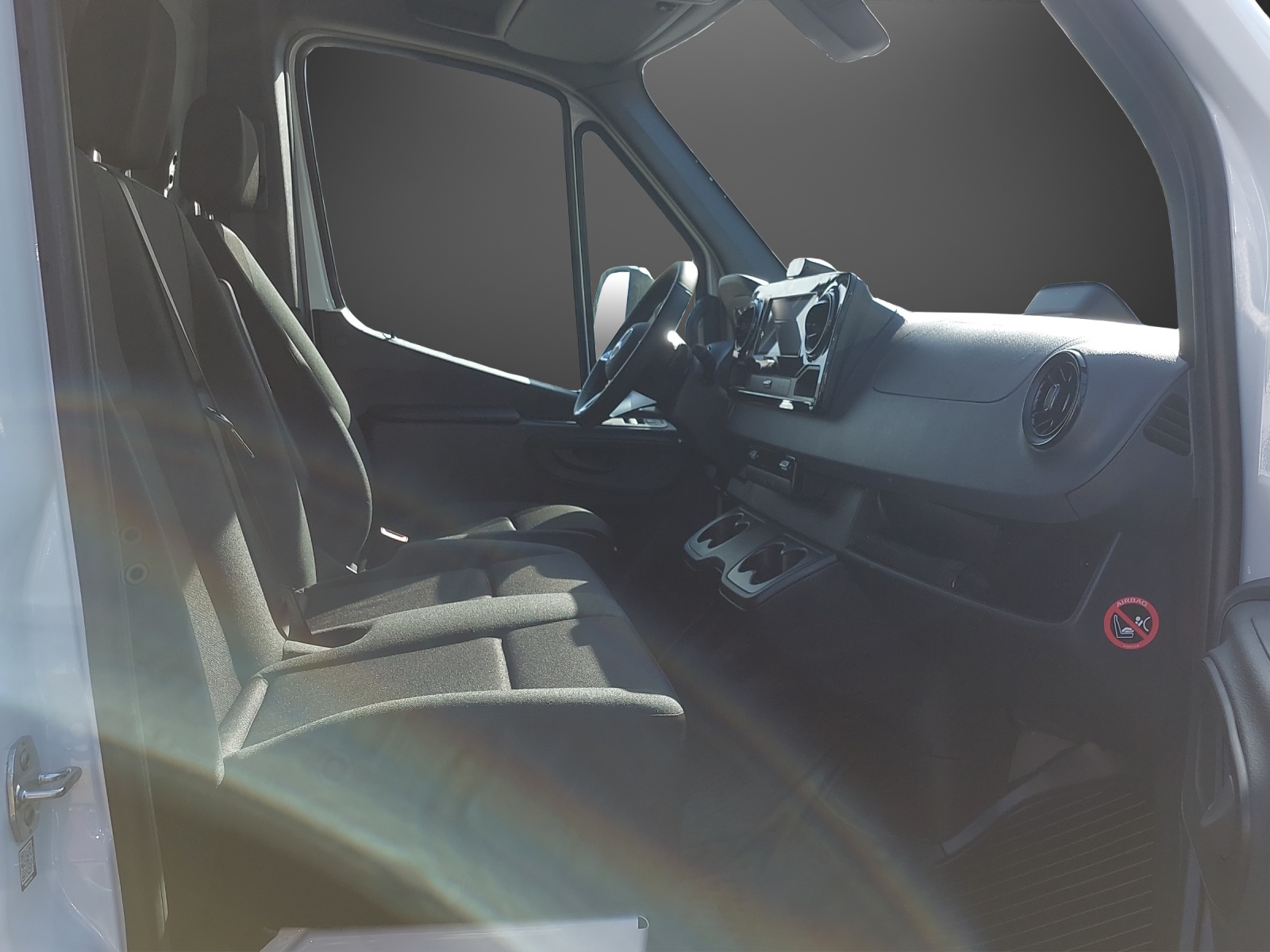 MERCEDES-BENZ Sprinter 319 CDI Lang 9G-TRONIC-image-9