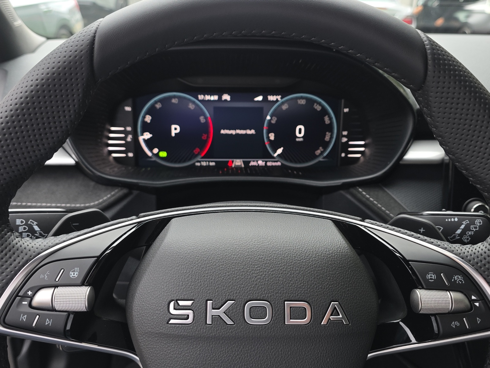 SKODA Fabia 1.0 TSI Dynamic DSG-image-6