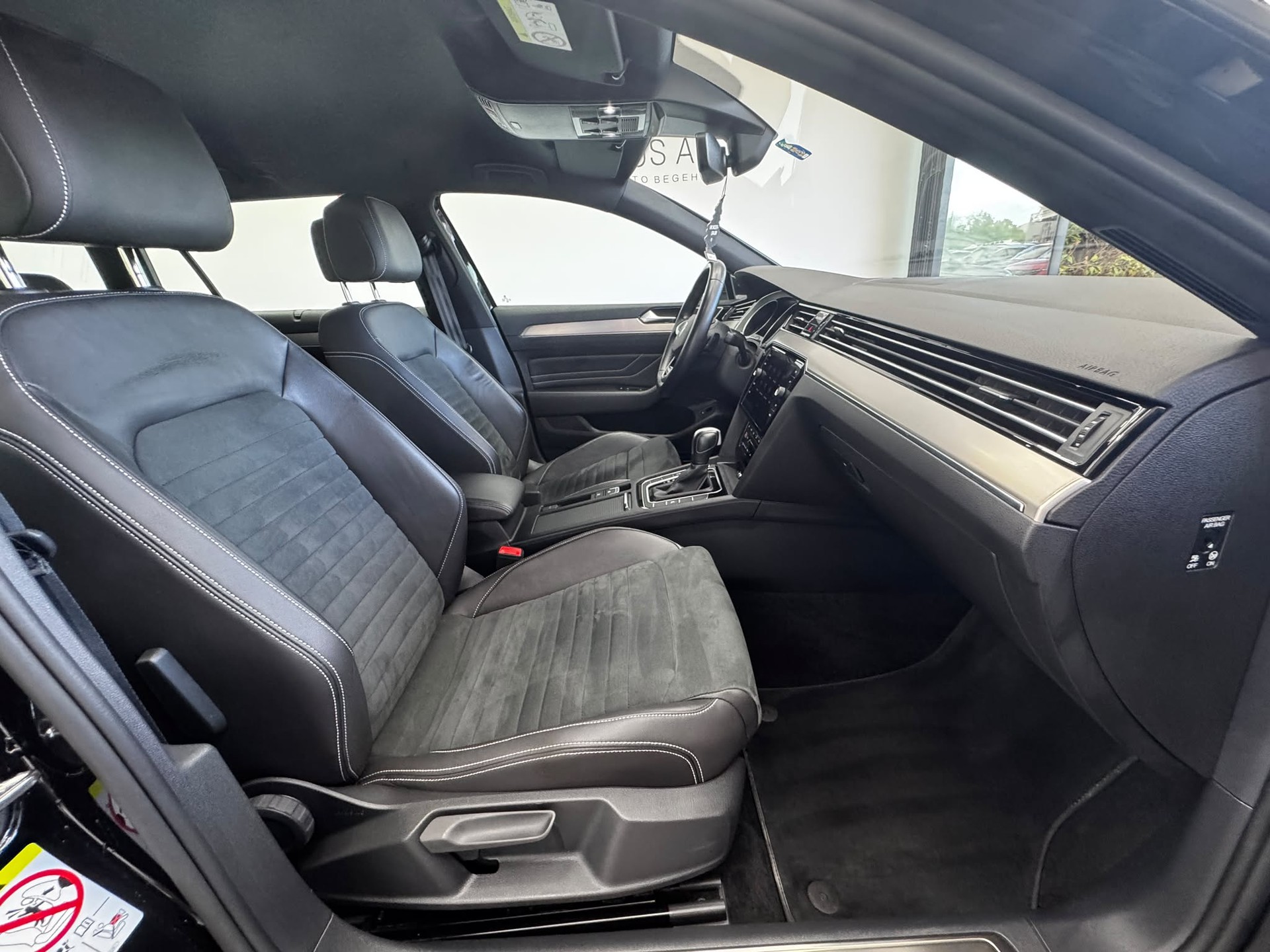 VW Passat 2.0 TDI BMT Elegance 4Motion DSG | AB SERVICE | 1 JAHR GARANTIE | CH-FAHRZEUG |-image-17