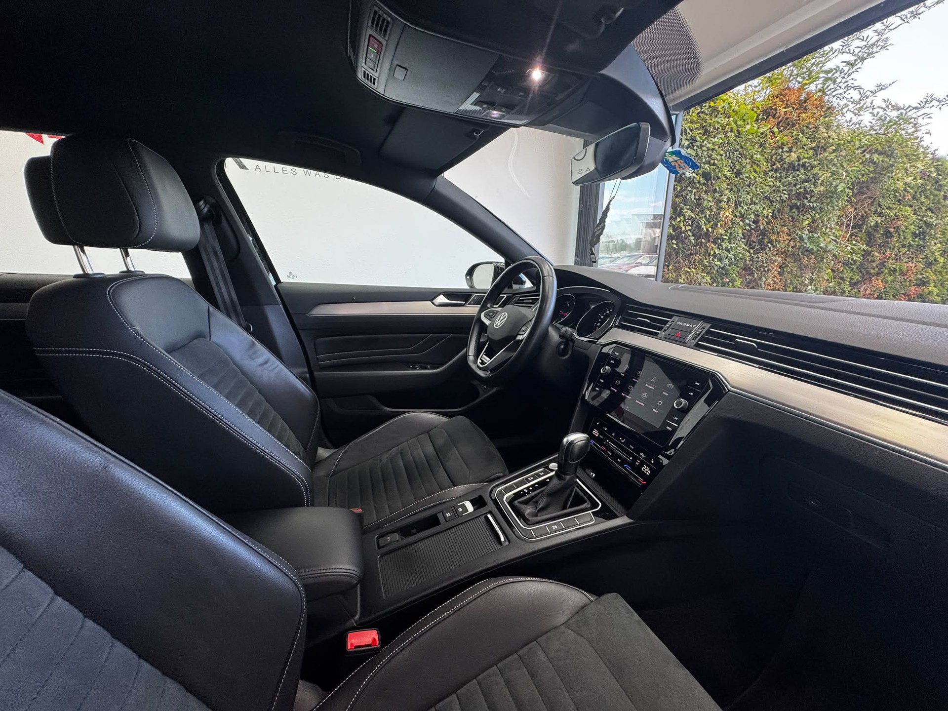 VW Passat 2.0 TDI BMT Elegance 4Motion DSG | AB SERVICE | 1 JAHR GARANTIE | CH-FAHRZEUG |-image-20