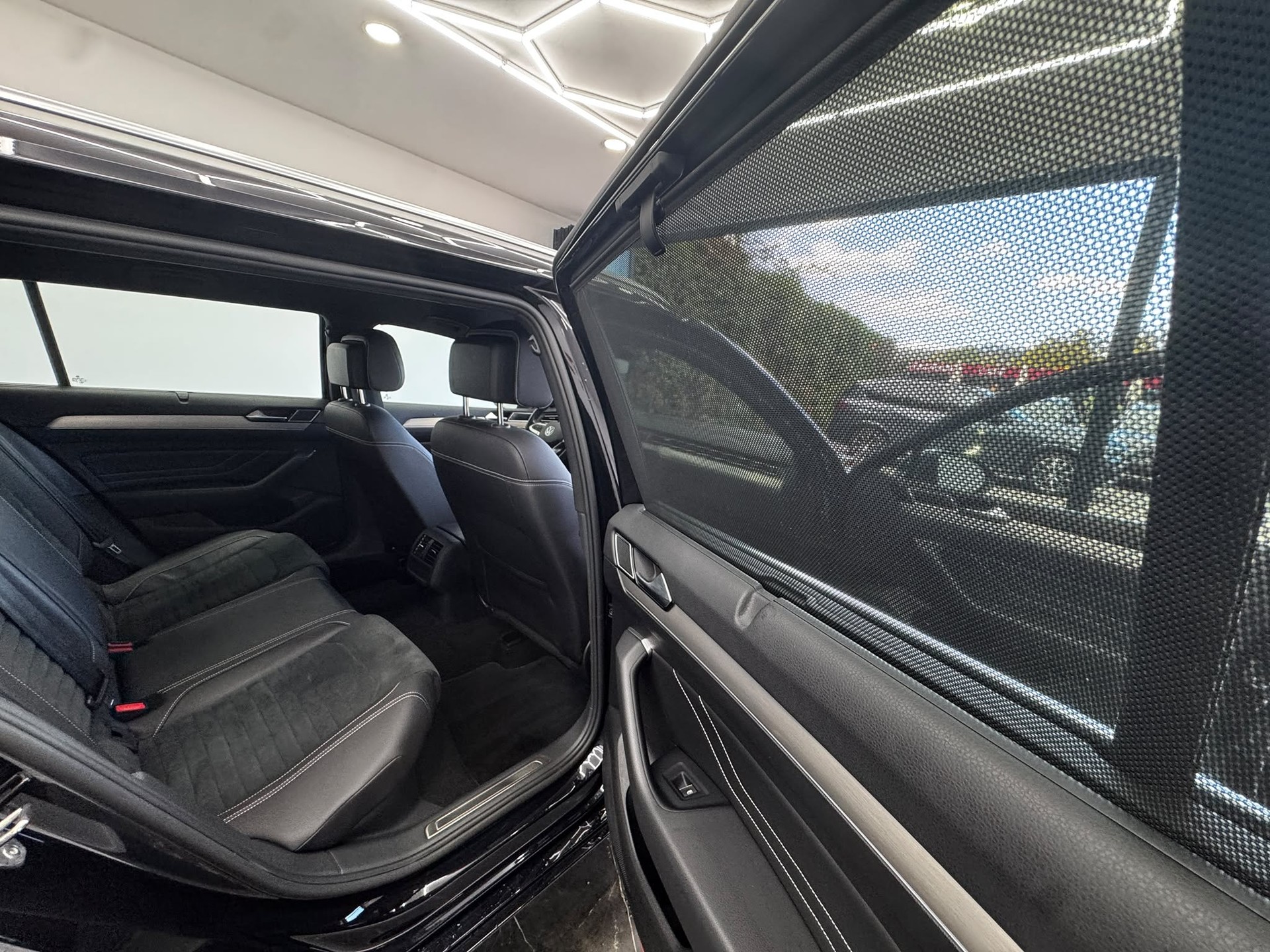 VW Passat 2.0 TDI BMT Elegance 4Motion DSG | AB SERVICE | 1 JAHR GARANTIE | CH-FAHRZEUG |-image-21