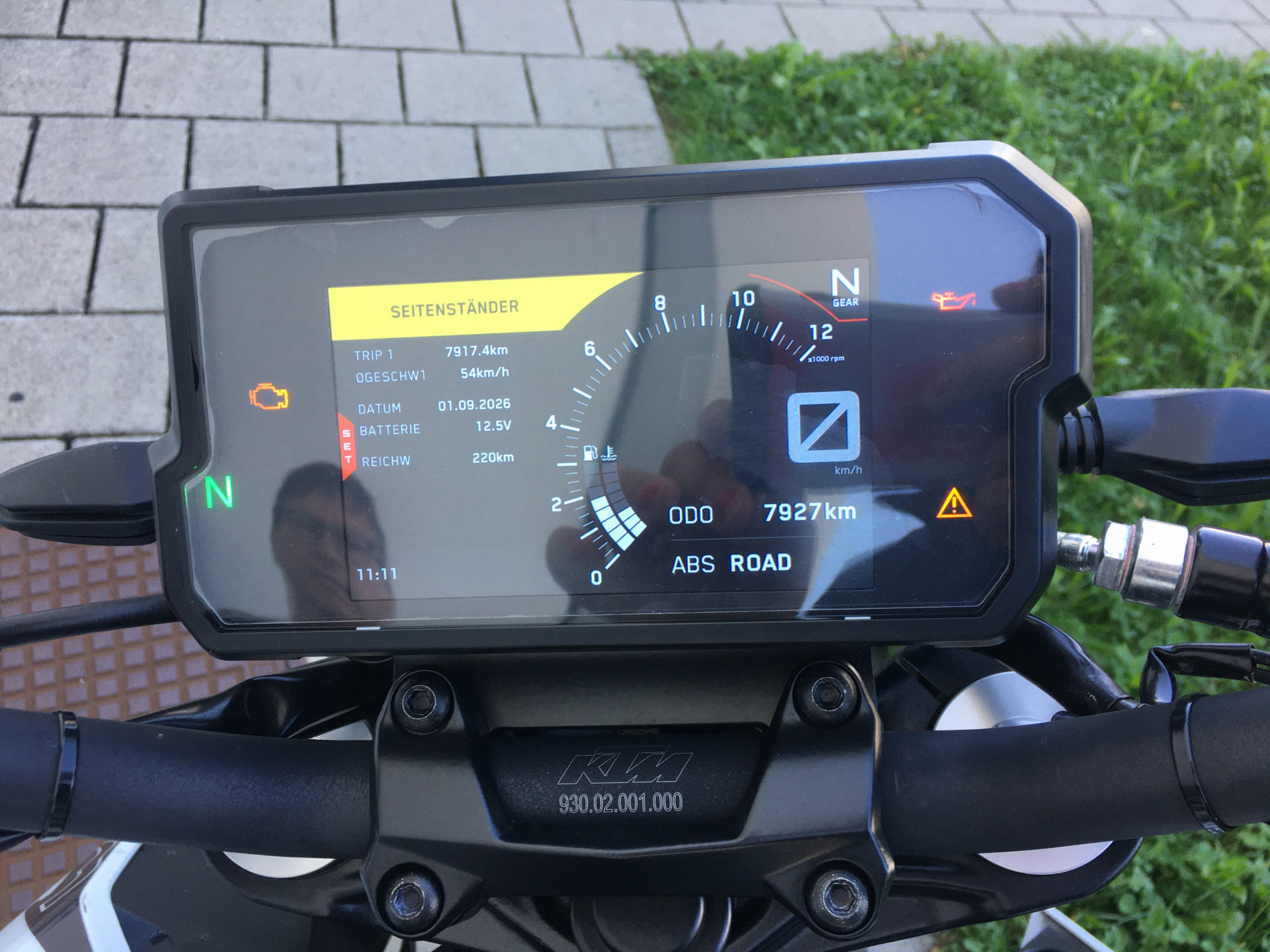KTM 390 Duke-image-5