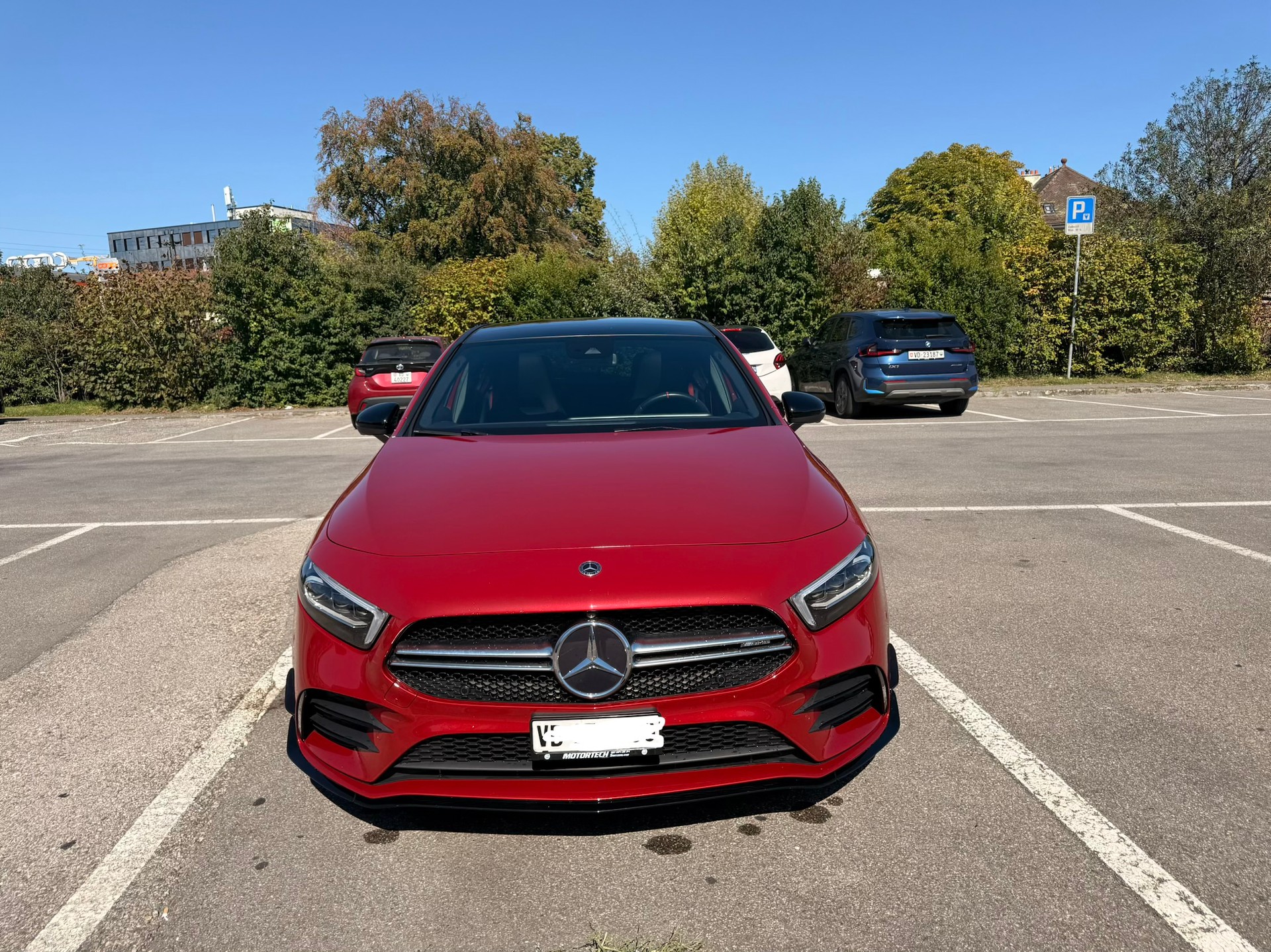 MERCEDES-BENZ A 35 AMG 4matic-image-2