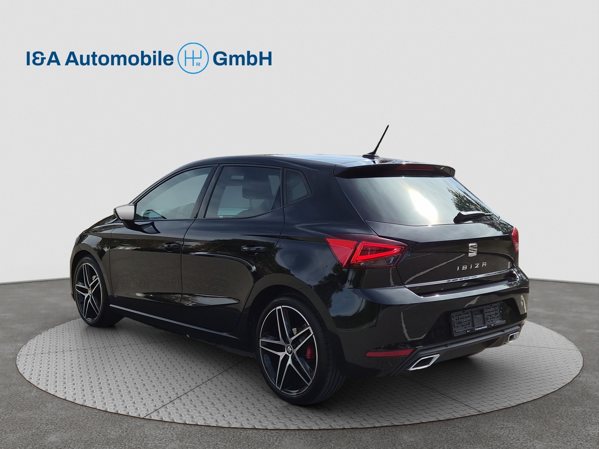 SEAT Ibiza 1.0 EcoTSI Hola FR DSG-image-6
