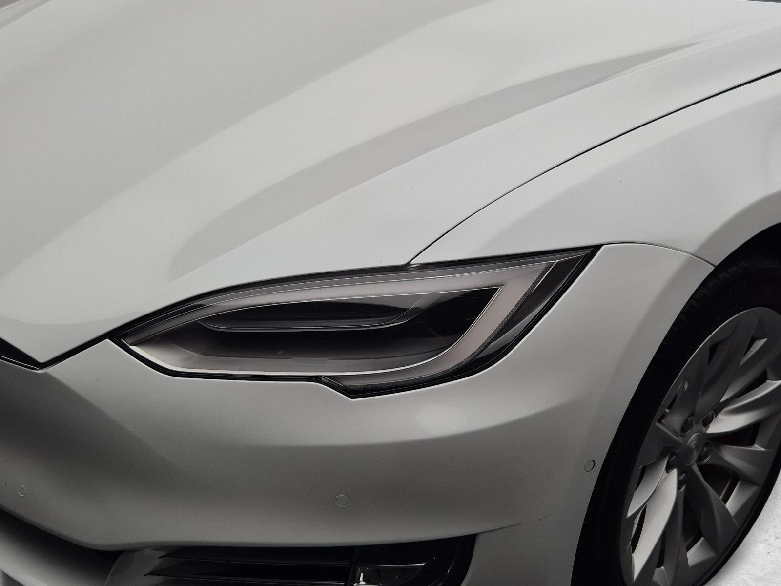 TESLA Model S Performance mit 814PS-image-16