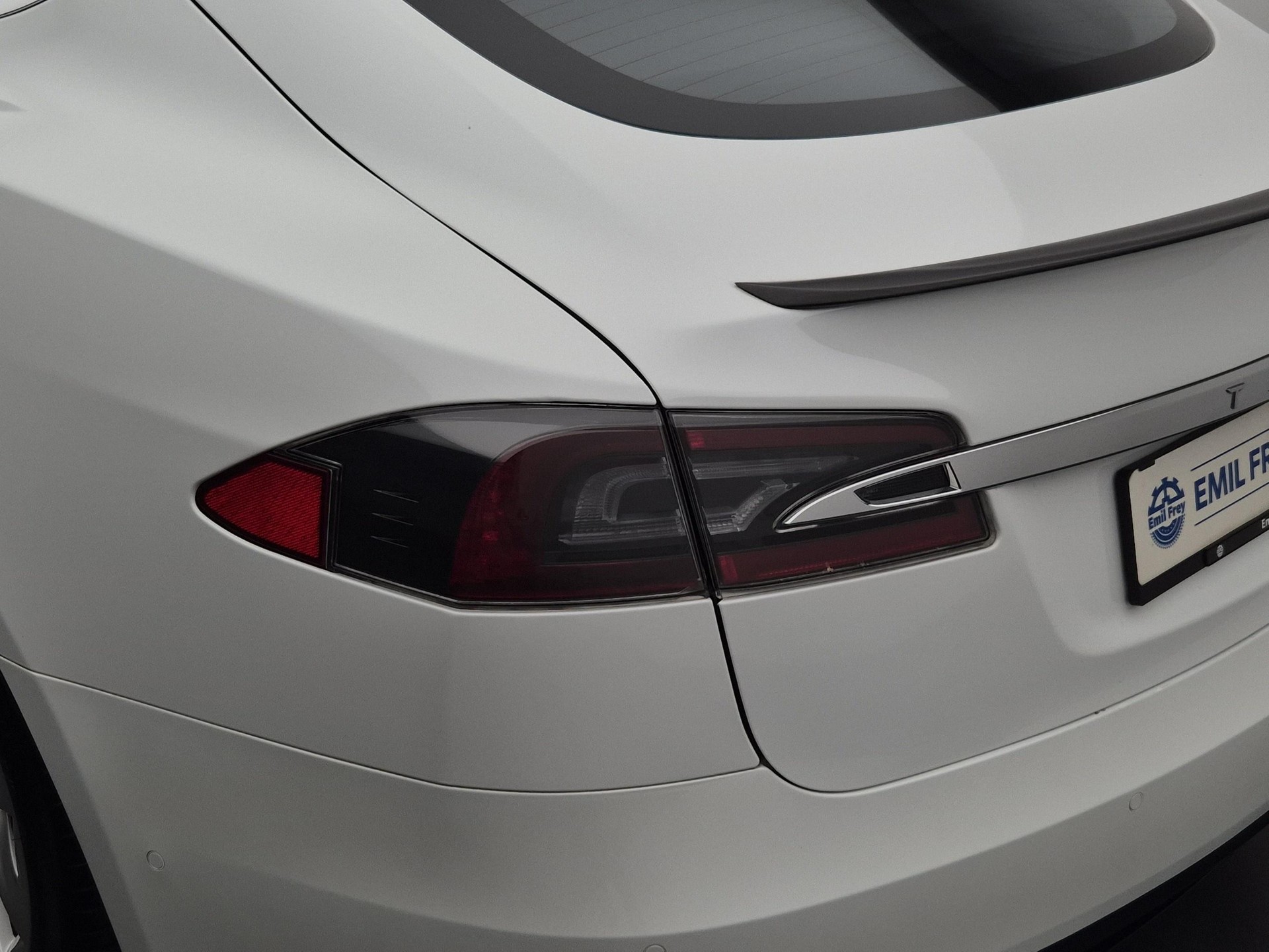 TESLA Model S Performance mit 814PS-image-18
