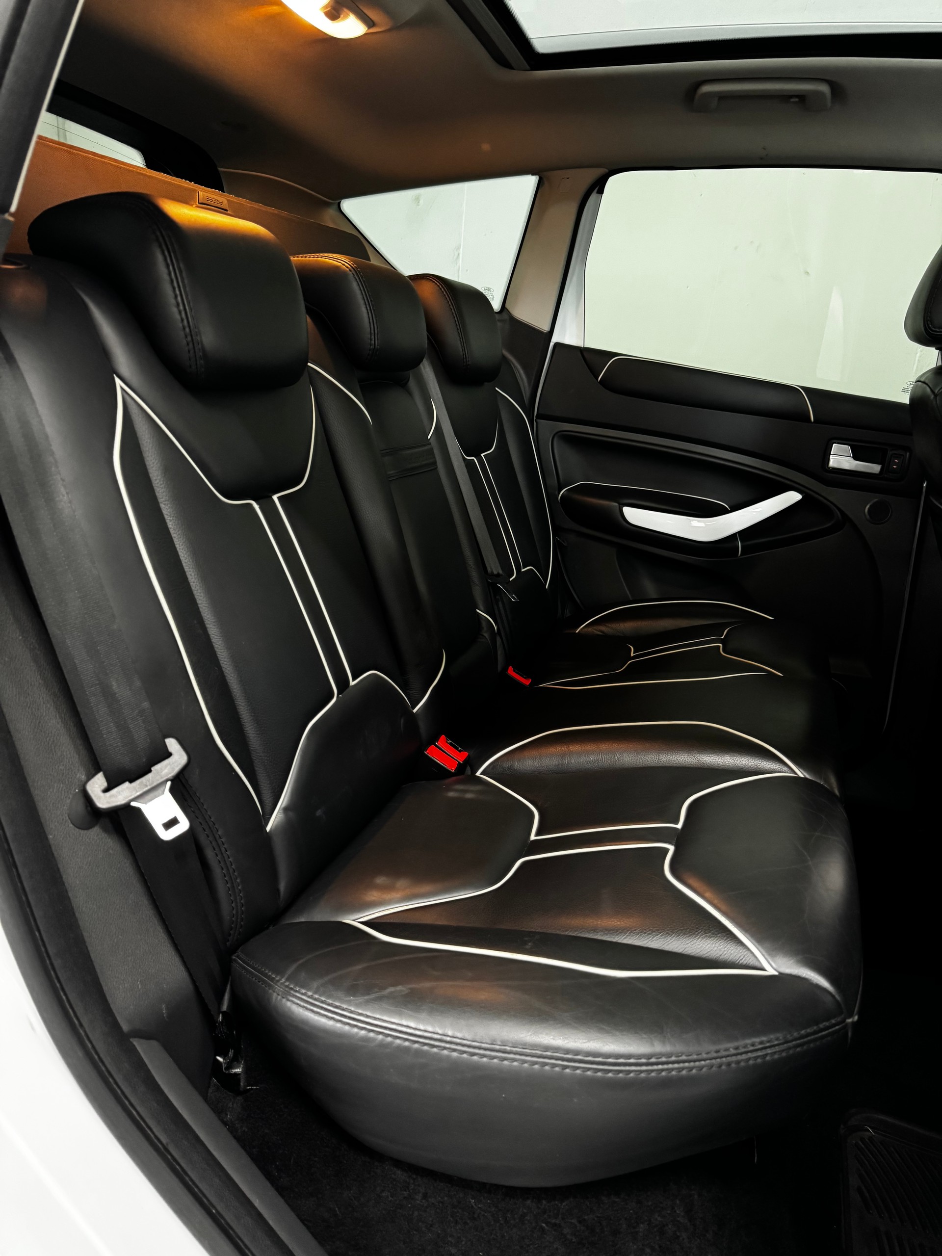 FORD Kuga 2.0 TDCi Carving 4WD-image-20