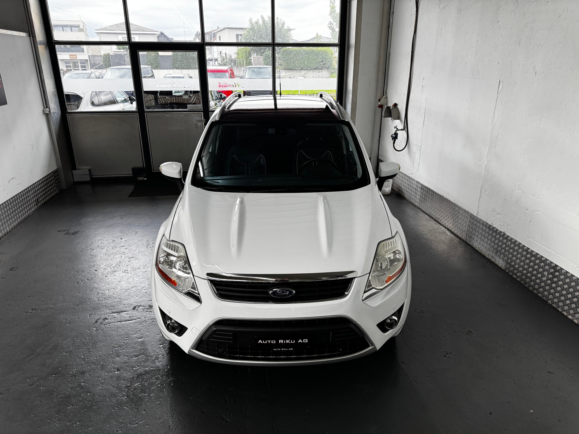 FORD Kuga 2.0 TDCi Carving 4WD-image-2