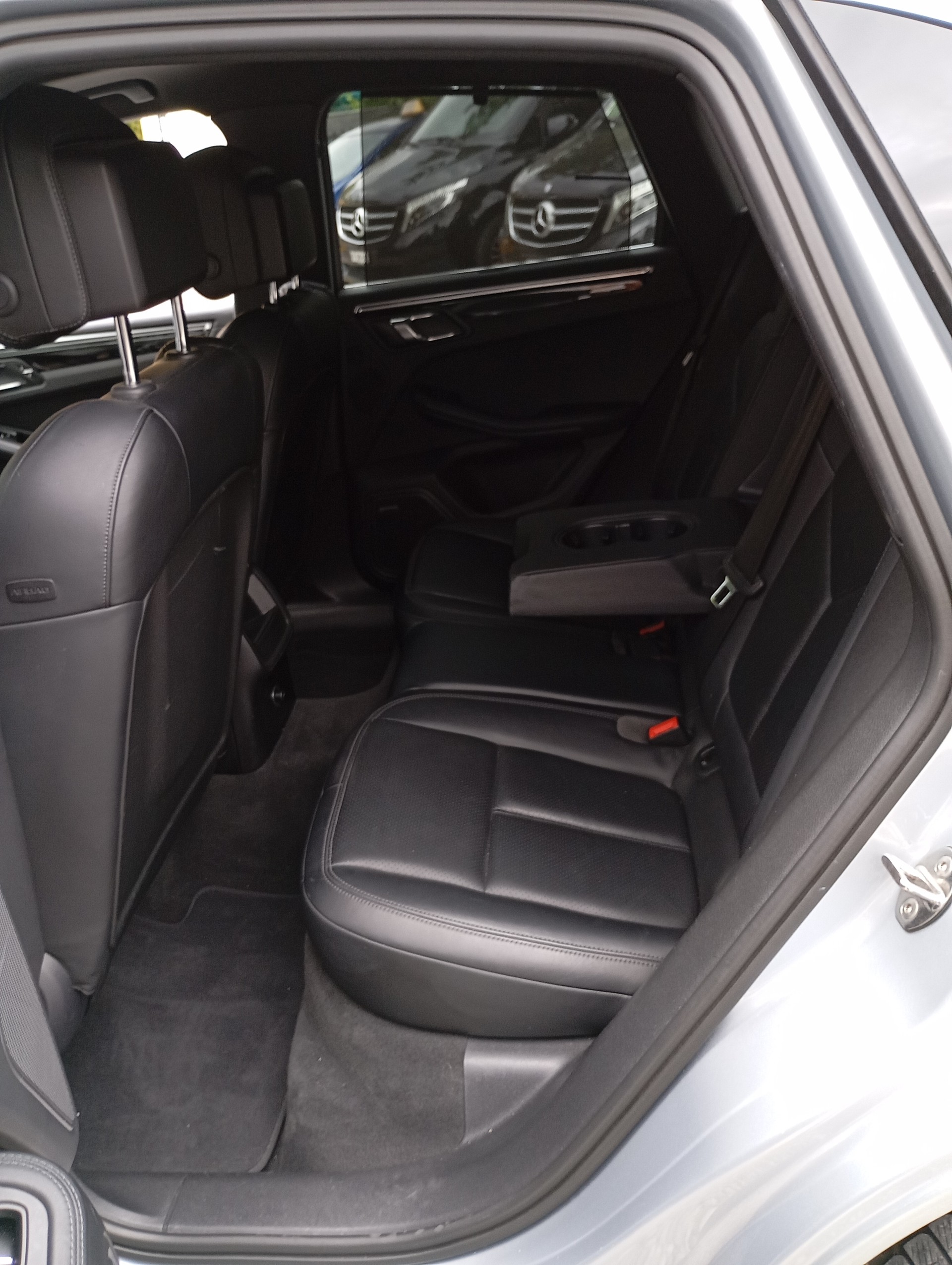 PORSCHE Macan S Diesel PDK-image-16