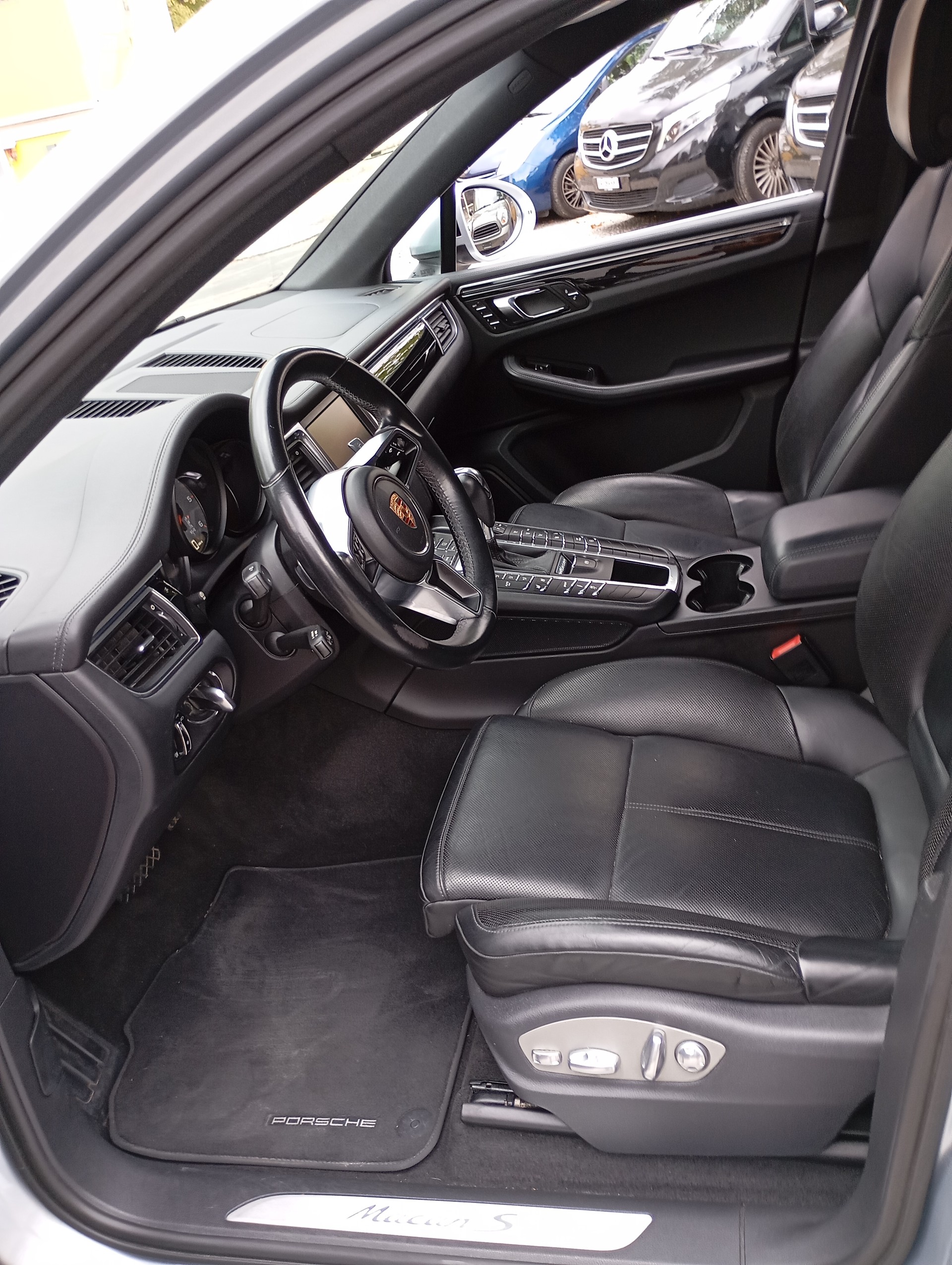 PORSCHE Macan S Diesel PDK-image-15
