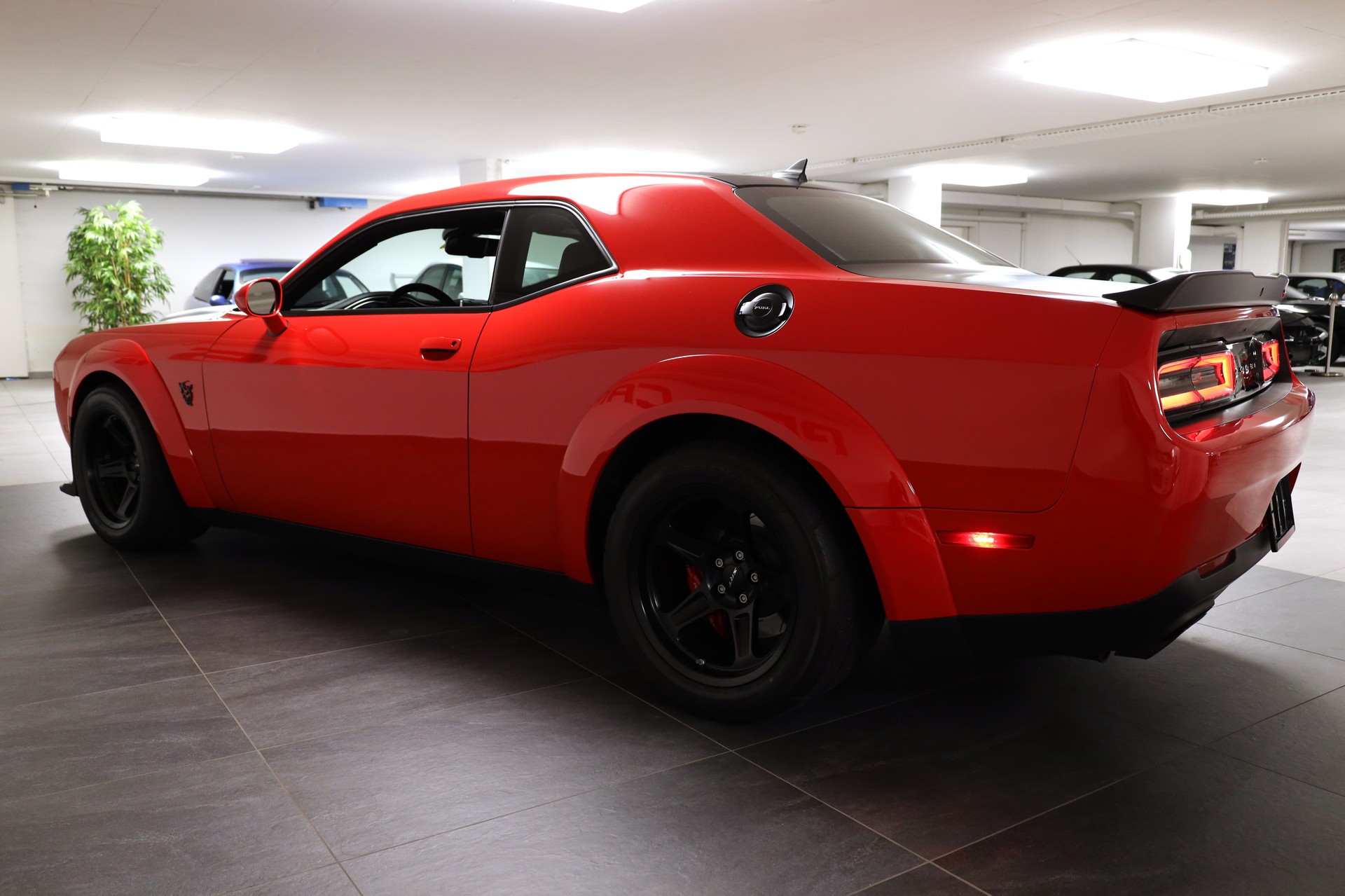 DODGE Challenger SRT DEMON-image-6