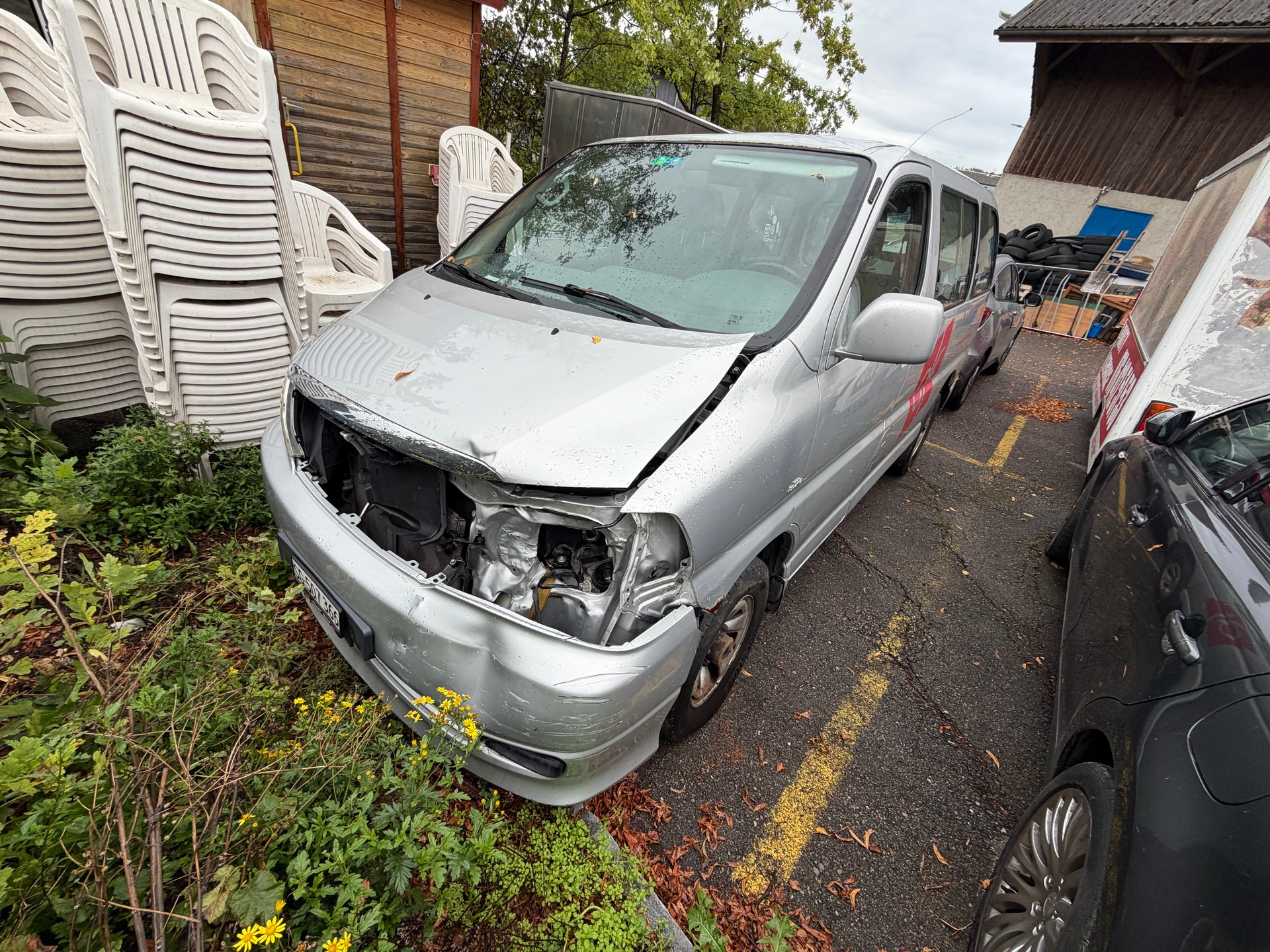 TOYOTA Hiace D-4D Wagon GL 4WD S-image-2