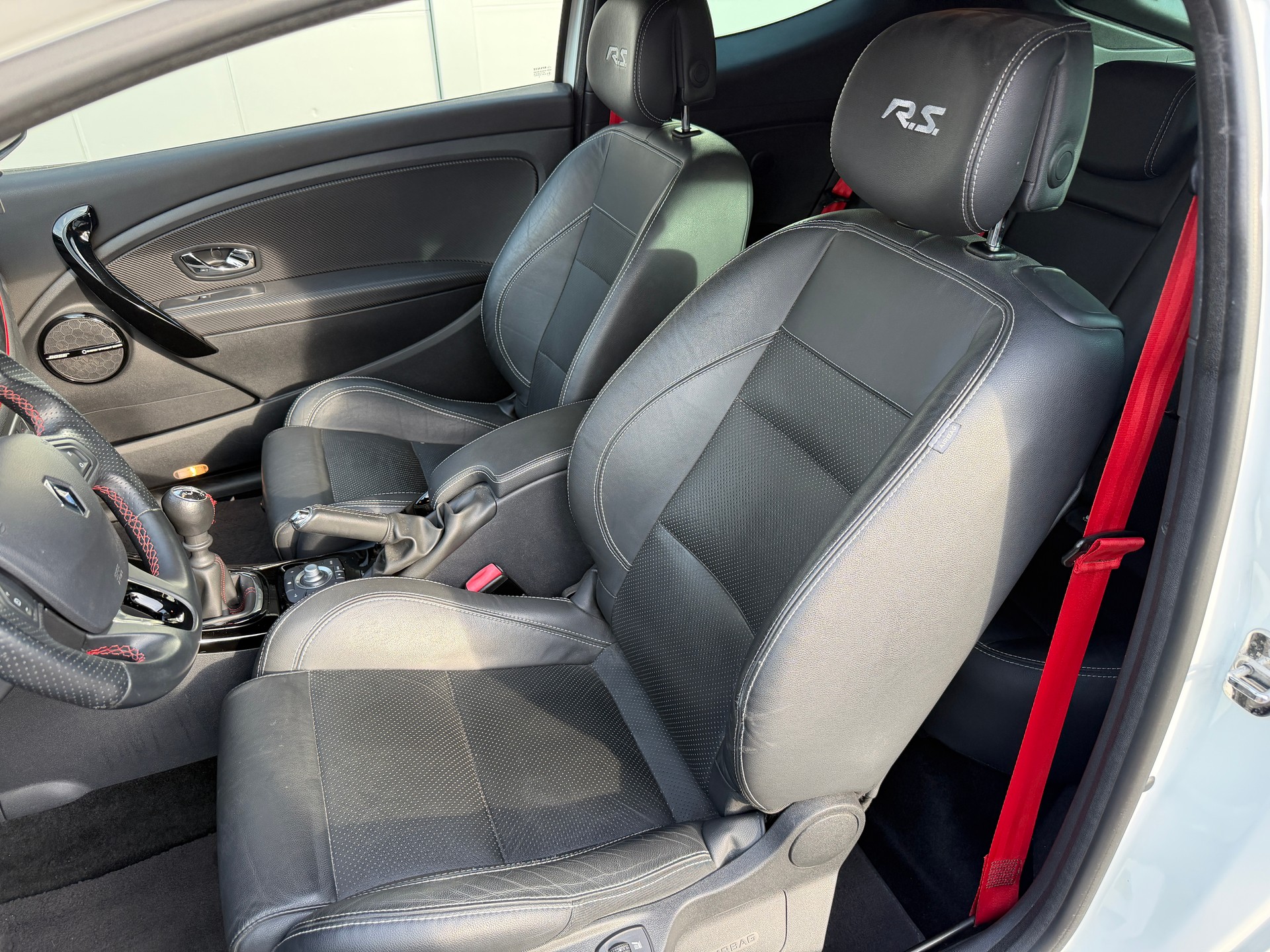 RENAULT Mégane Coupé Sport 2.0 Turbo R.Sport S/S-image-5