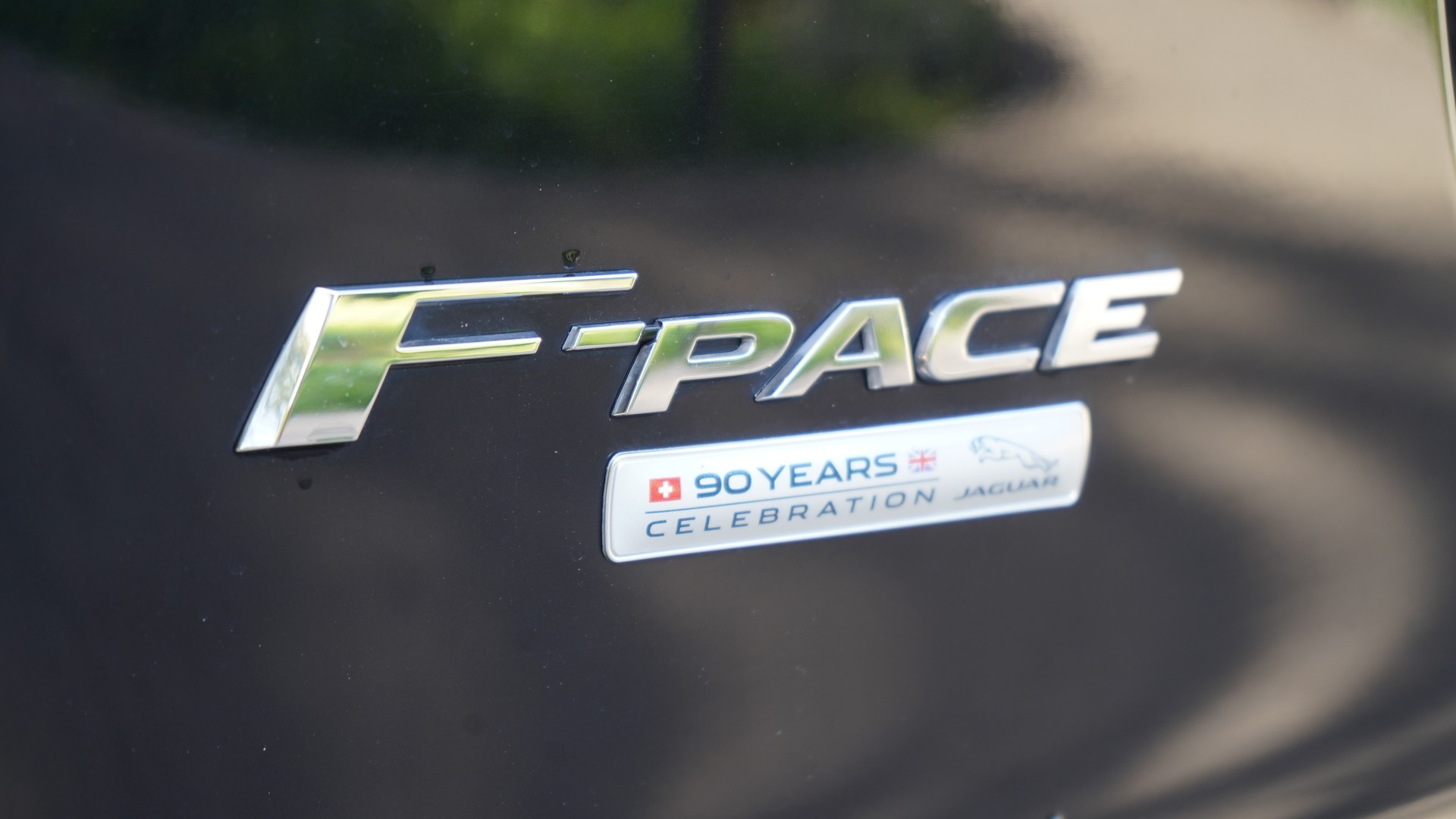 JAGUAR F-Pace 2.0d Portfolio AWD Automatik-image-20