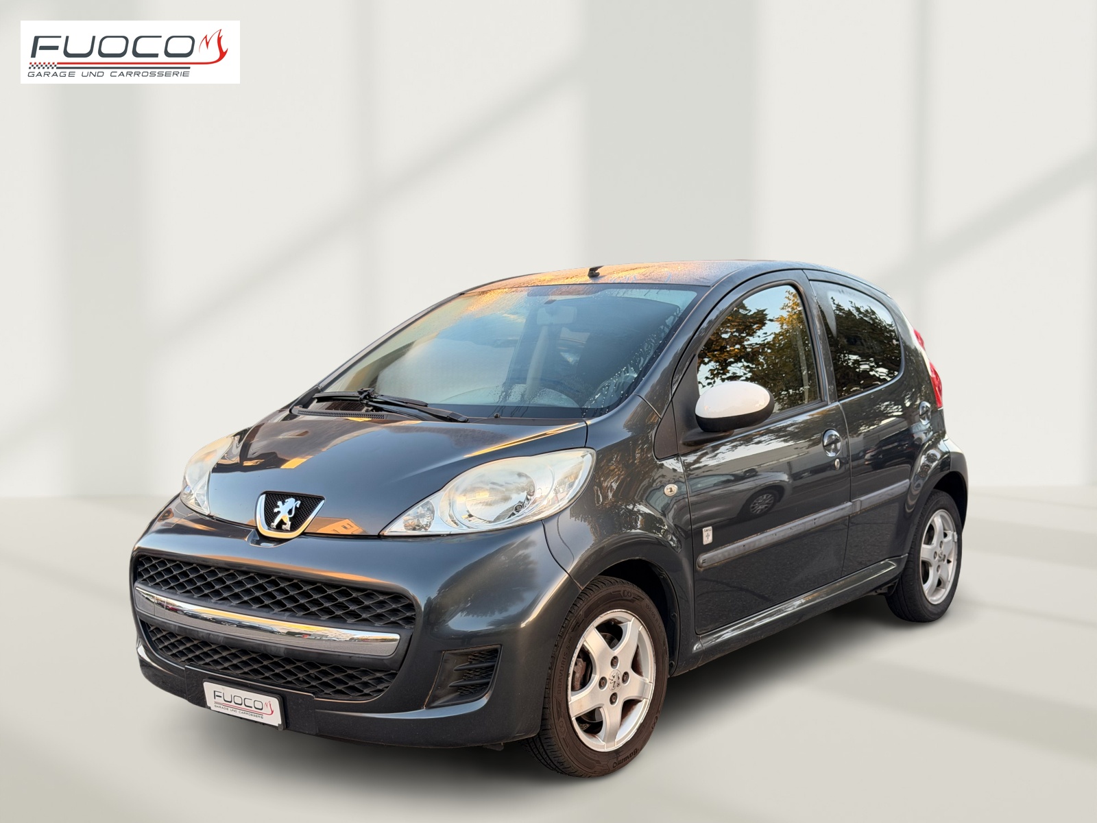 PEUGEOT 107 1.0 Swiss Edition-image-2