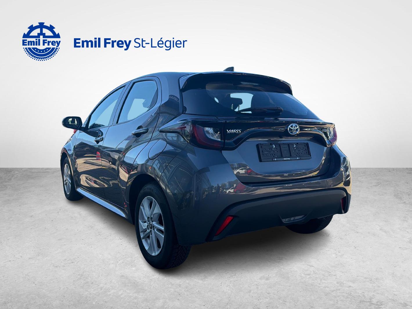 TOYOTA Yaris 1.5 VVT-i HSD Comfort-image-2