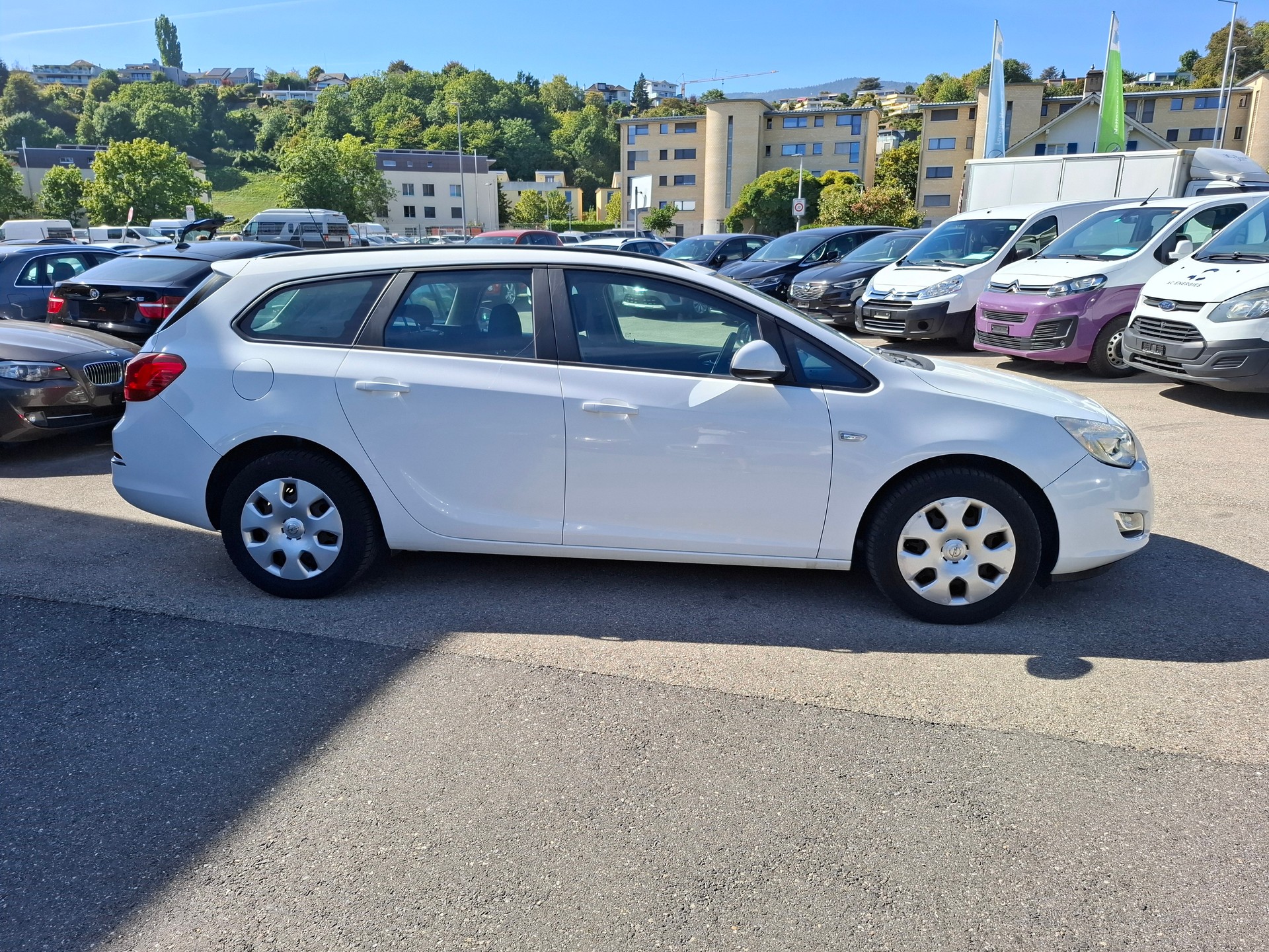 OPEL Astra SportsTourer 1.6i 16V Automatic-image-5