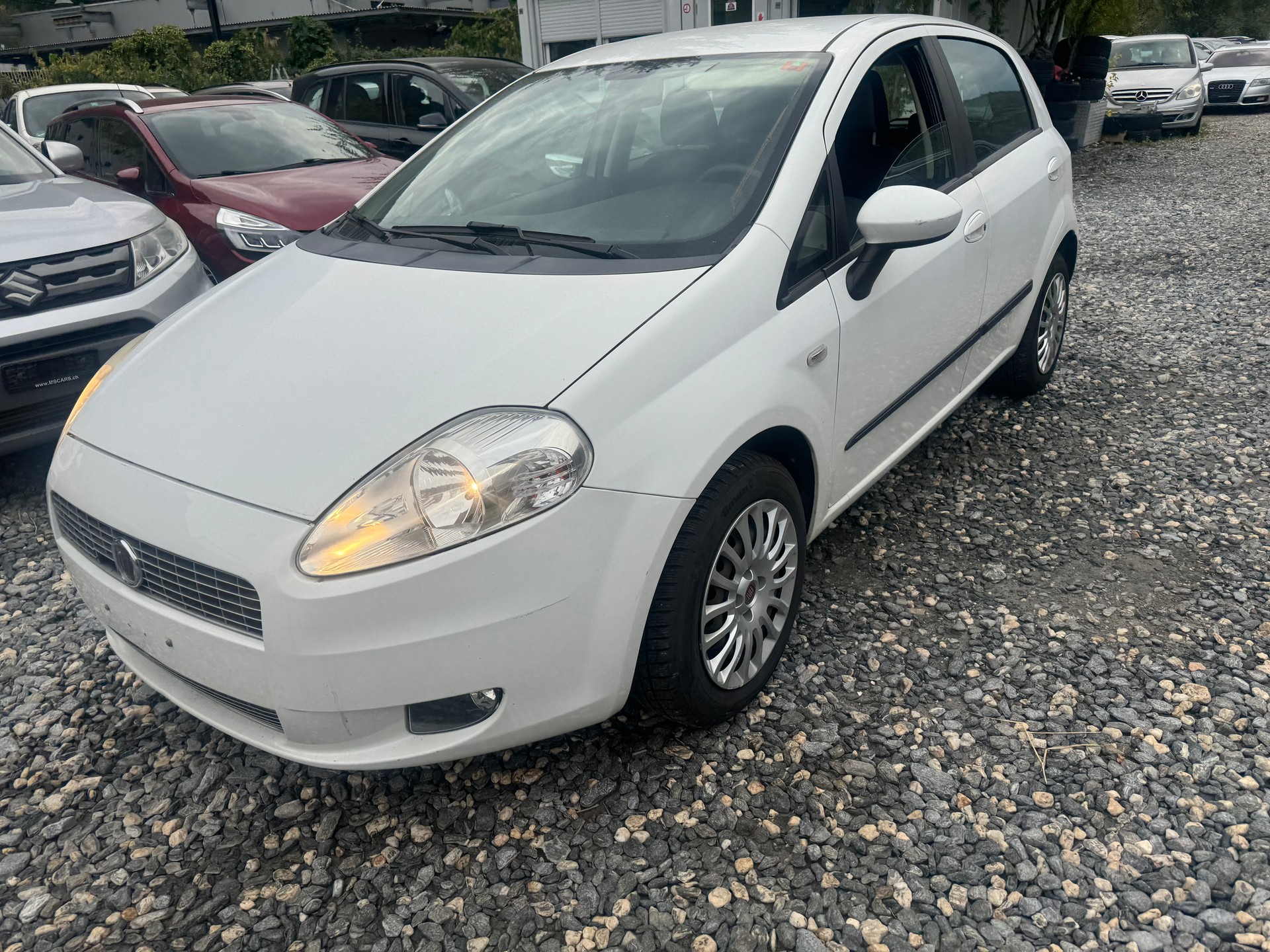 FIAT Punto 1.4 Dynamic-image-0