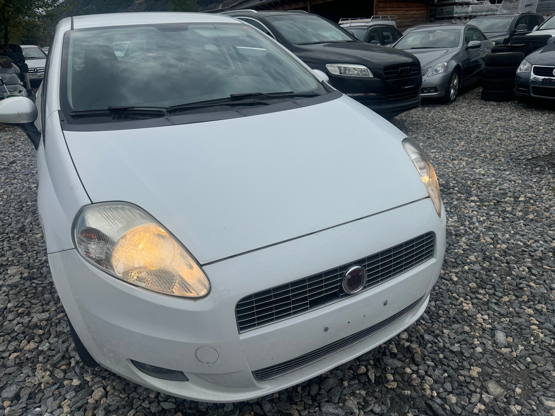 FIAT Punto 1.4 Dynamic-image-12