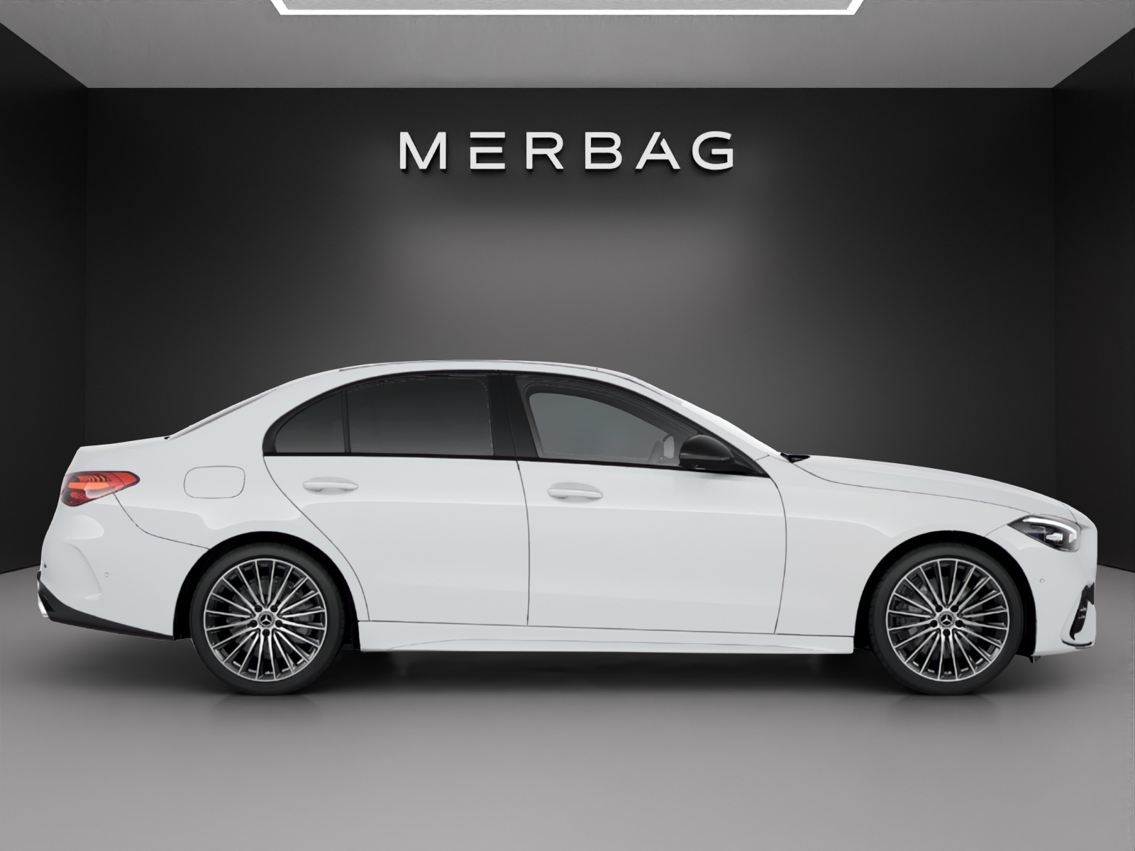 MERCEDES-BENZ C 300 4 Matic-image-1