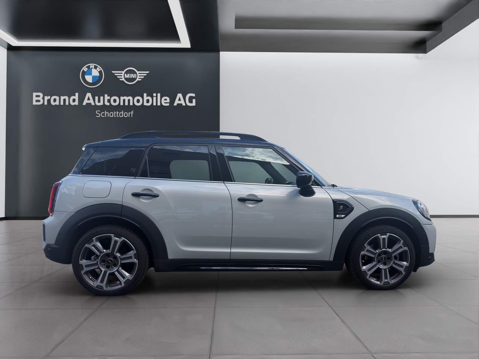 MINI Countryman F60 2.0i Cooper S SAG ALL4-image-5