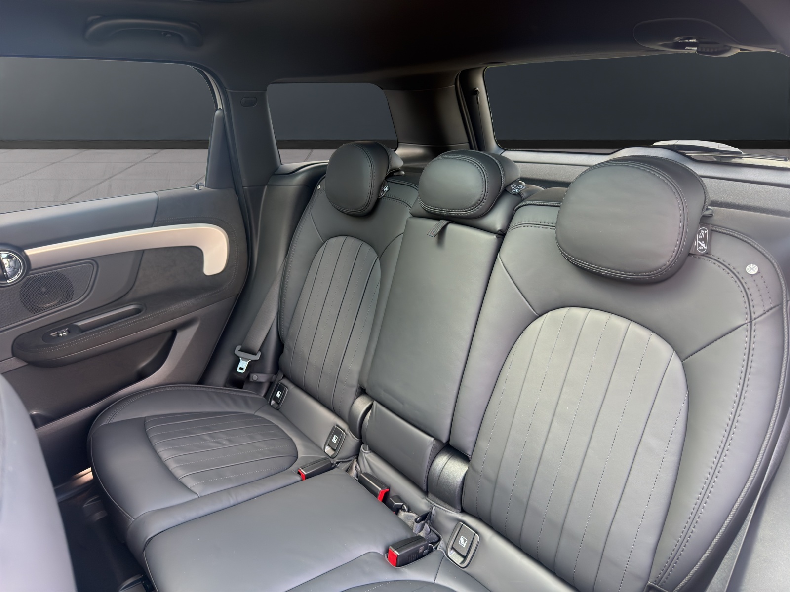 MINI Countryman F60 2.0i Cooper S SAG ALL4-image-11