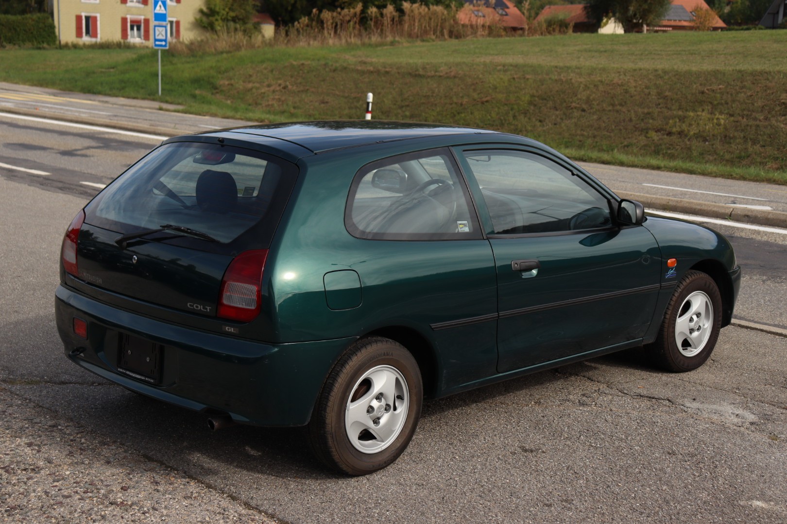 MITSUBISHI Colt 1.3 12V GLX Sunshine • Expertise du jour • Véhicule suivi-image-5