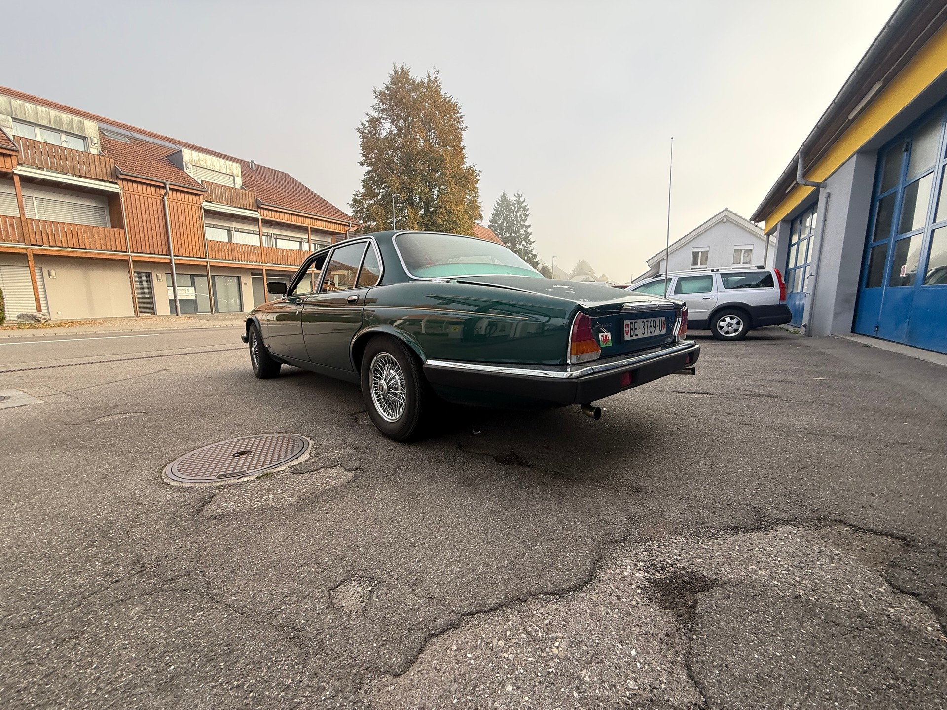 JAGUAR XJ6 4.2 Swiss-image-5