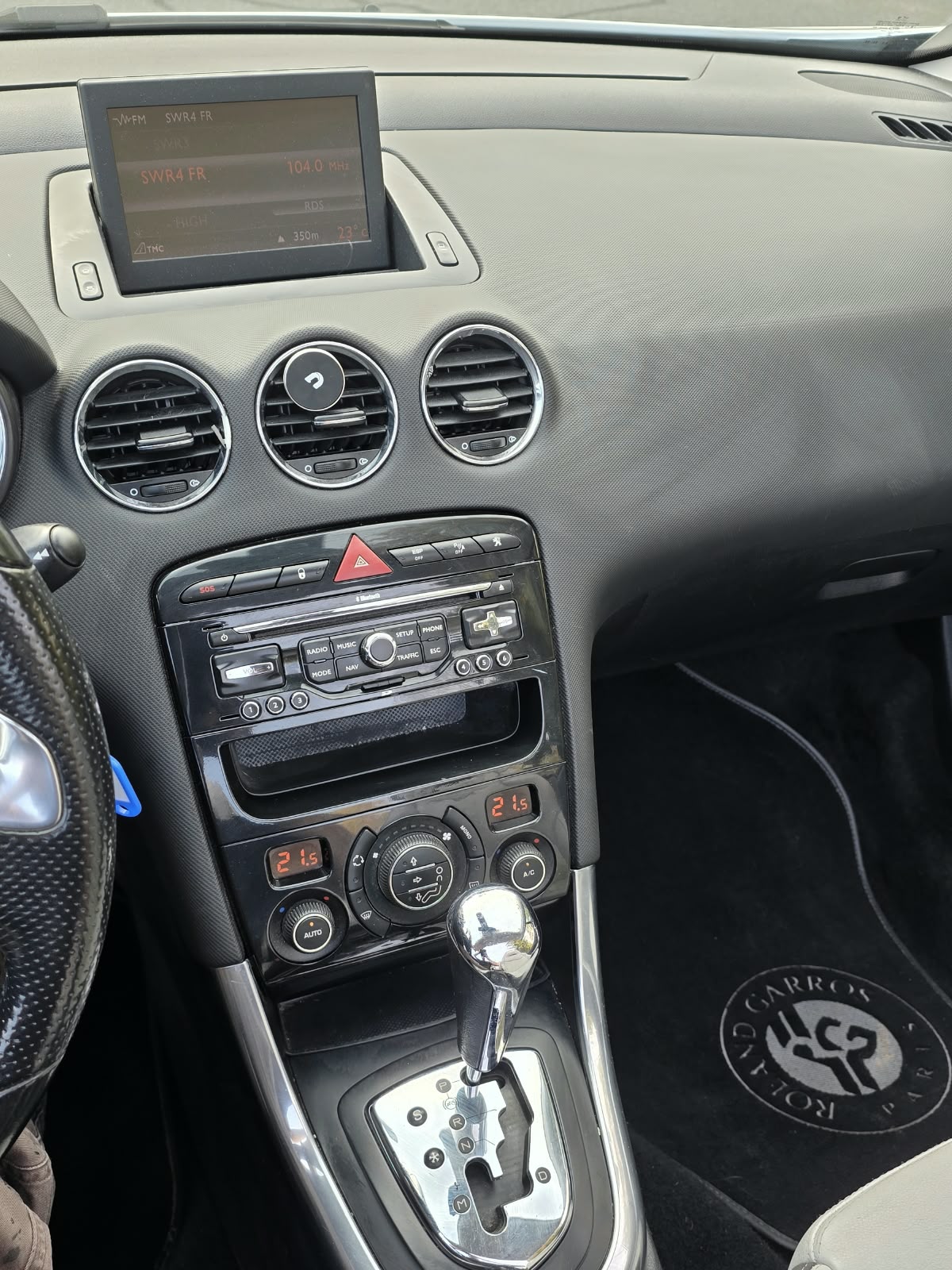 PEUGEOT 308 CC 1.6 Automatik-image-14