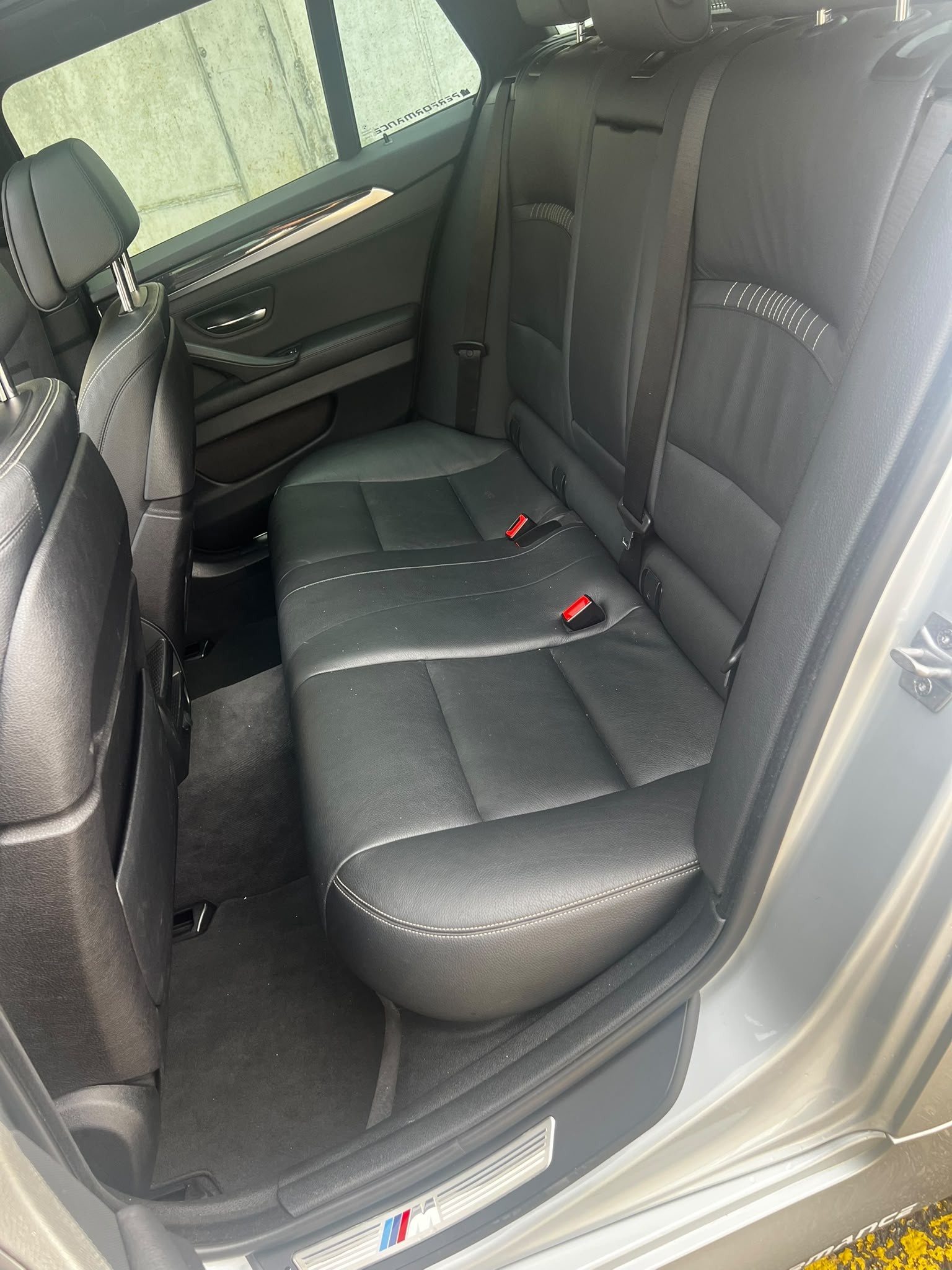 BMW 530d Touring xDrive Modern Line Steptronic-image-14