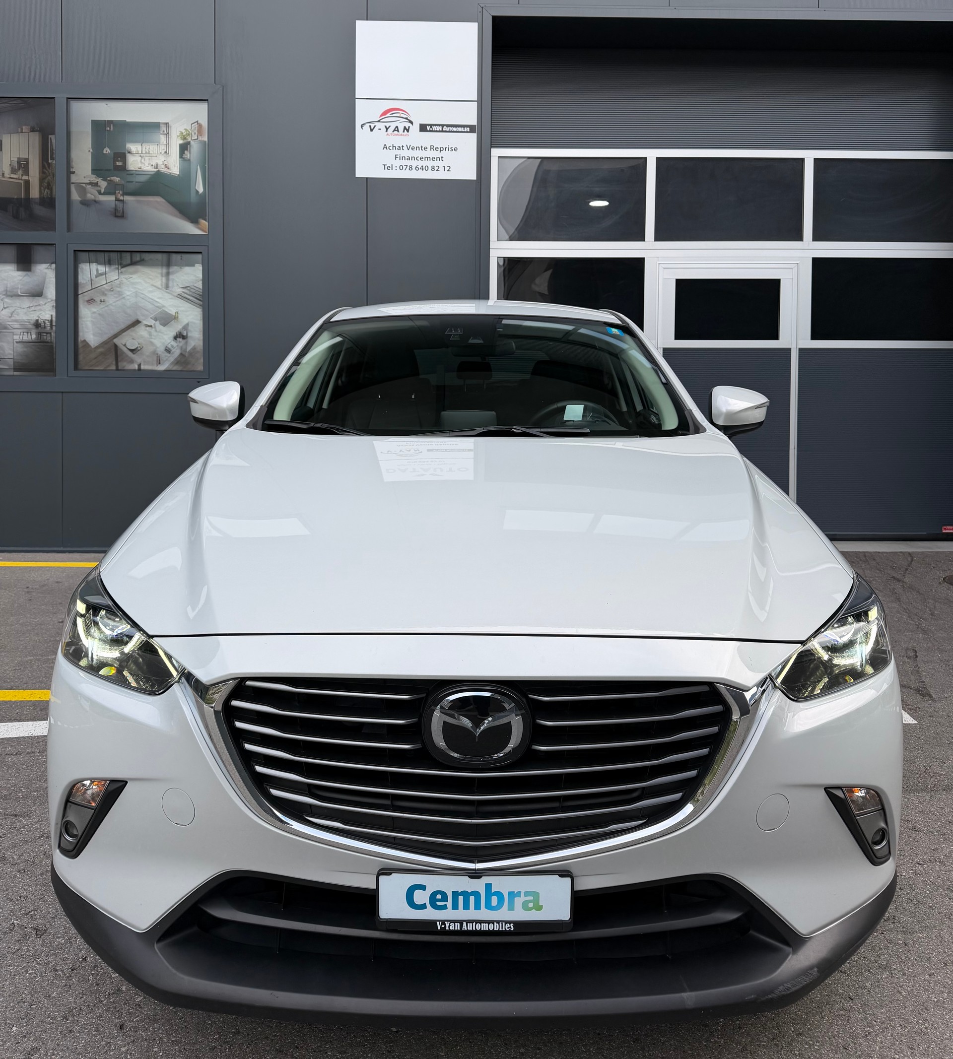 MAZDA CX-3 2.0 Revolution FWD Skyactiv Drive-image-2