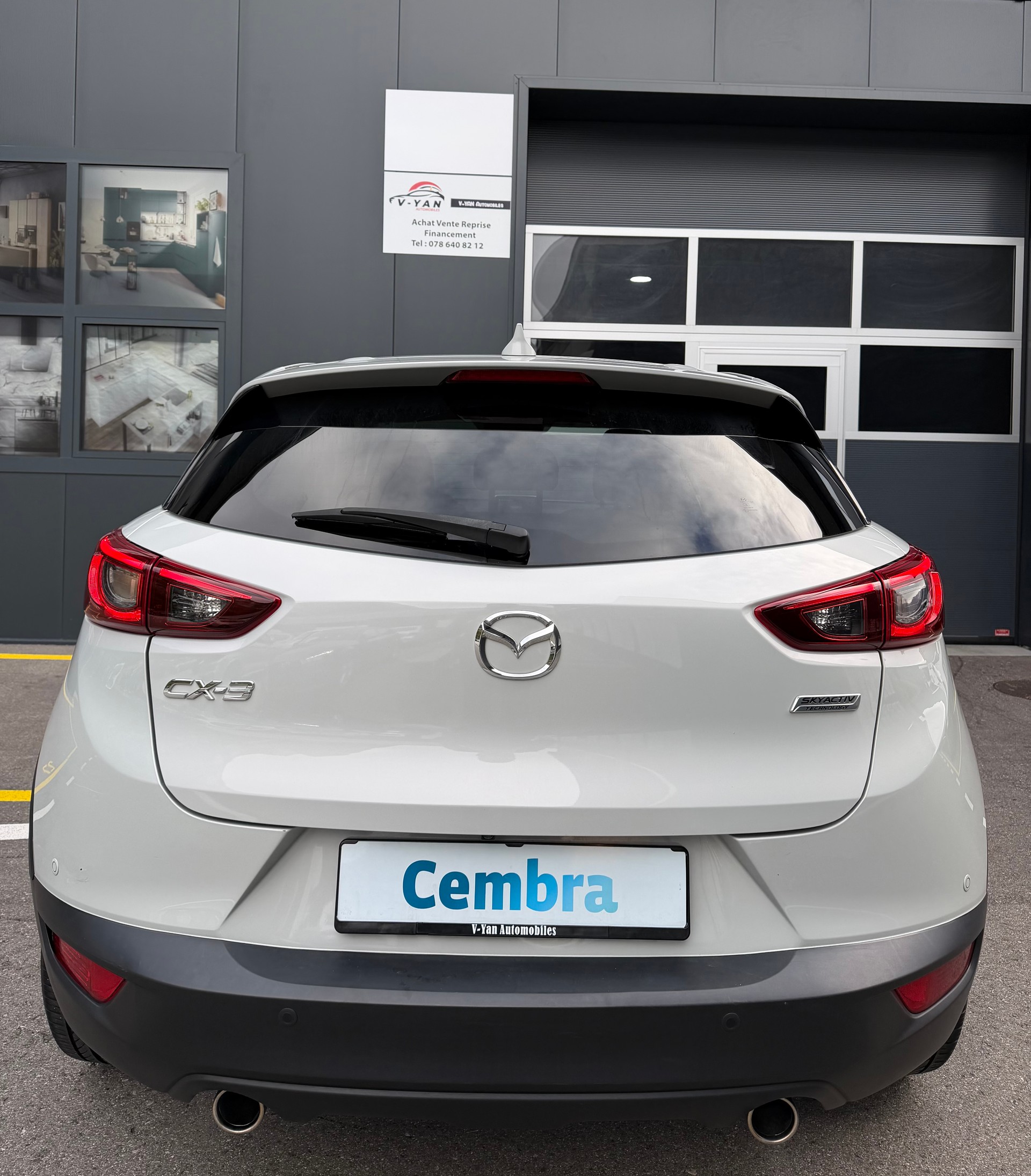 MAZDA CX-3 2.0 Revolution FWD Skyactiv Drive-image-4