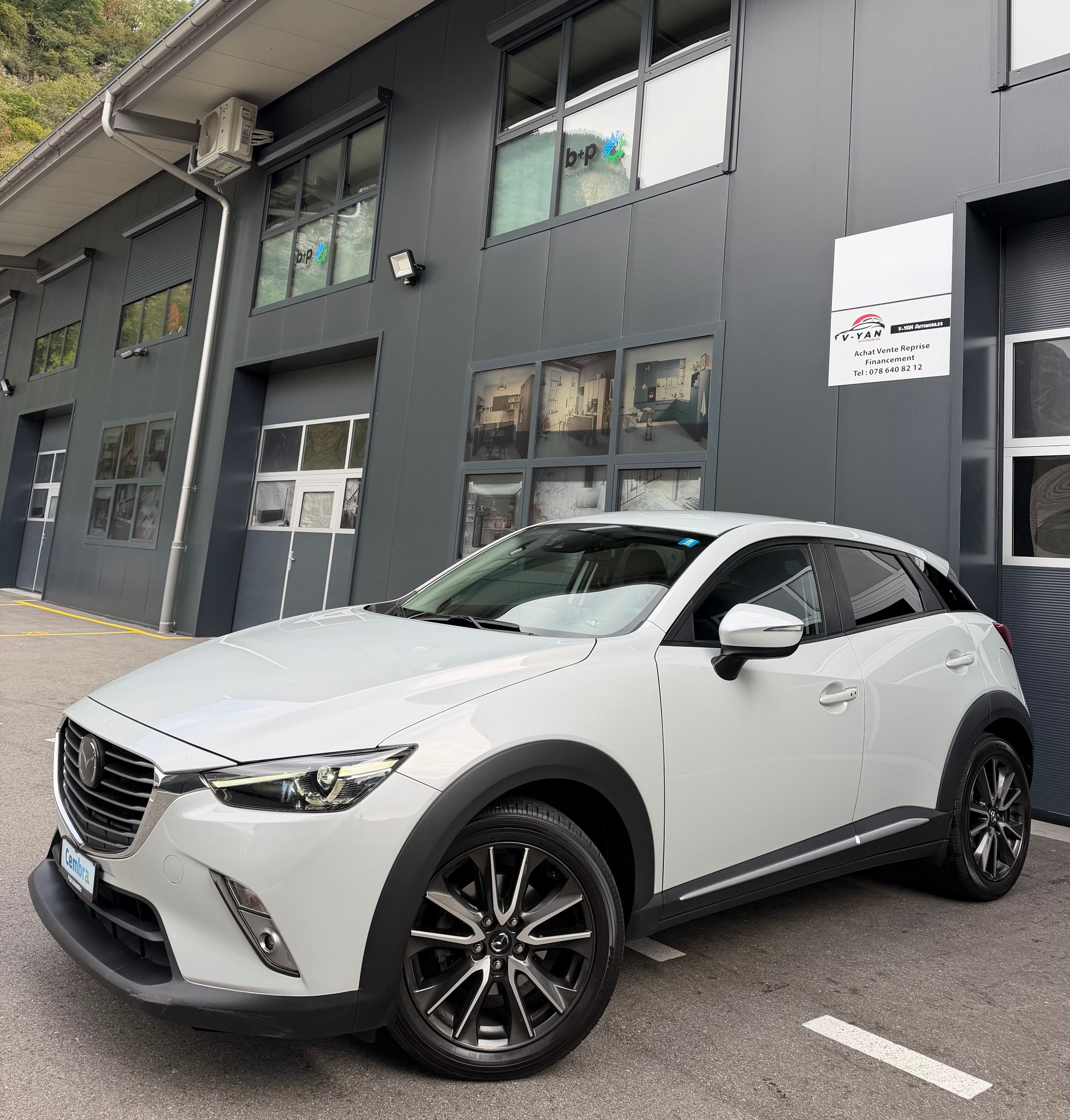 MAZDA CX-3 2.0 Revolution FWD Skyactiv Drive-image-0