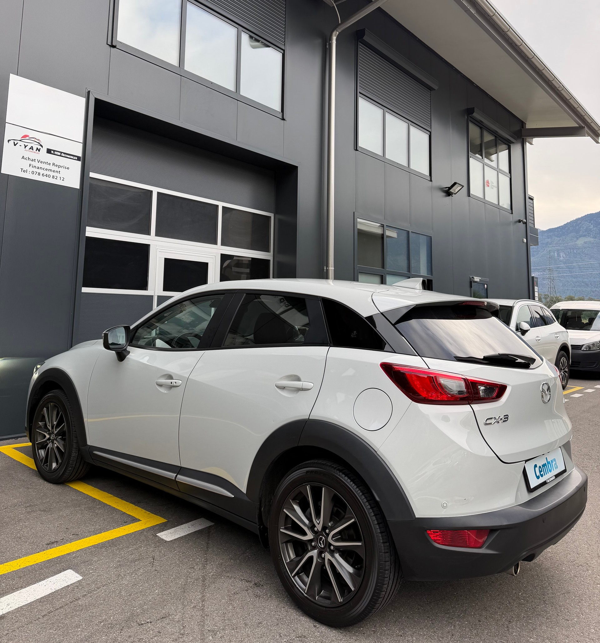 MAZDA CX-3 2.0 Revolution FWD Skyactiv Drive-image-5