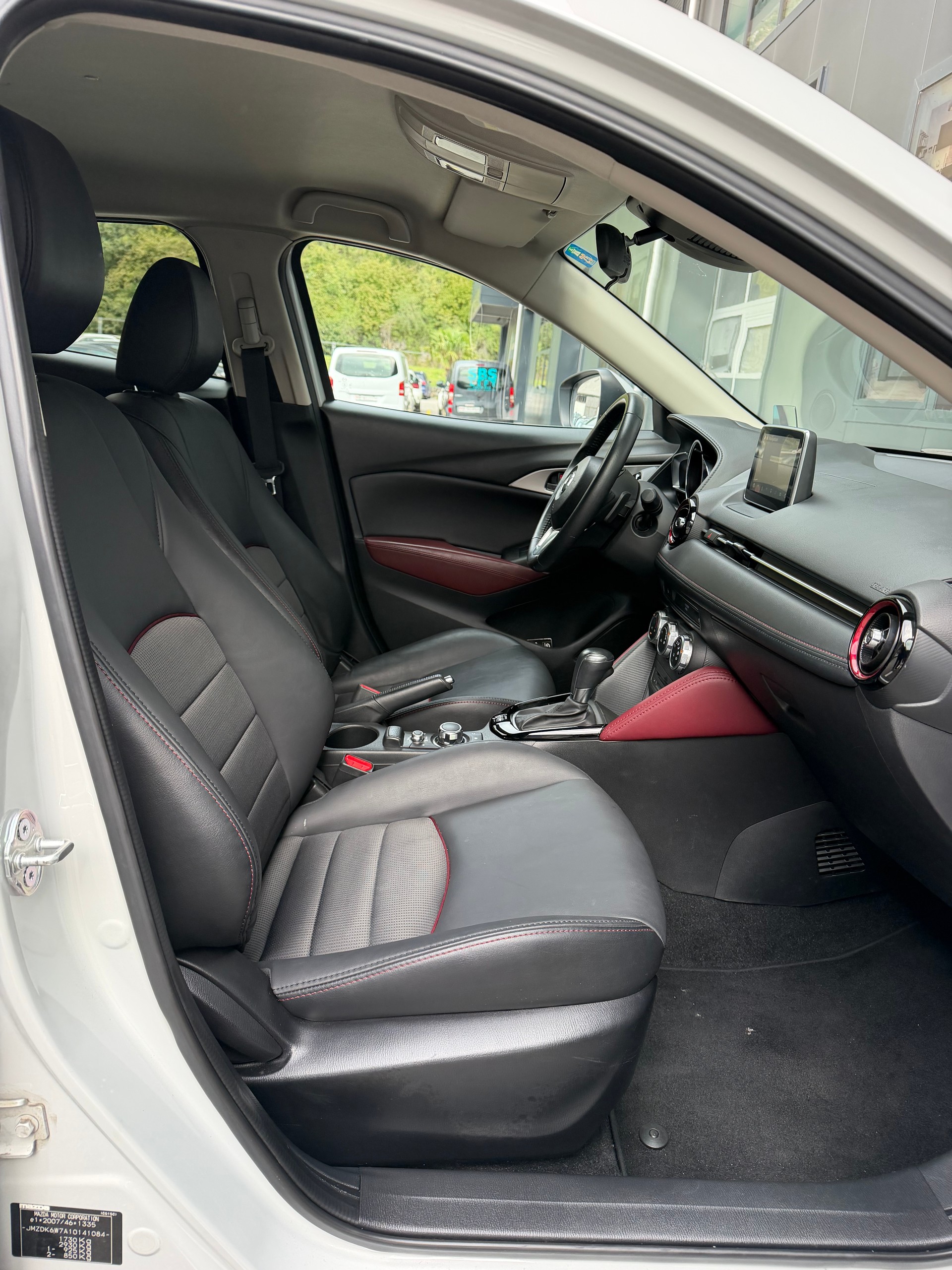 MAZDA CX-3 2.0 Revolution FWD Skyactiv Drive-image-10