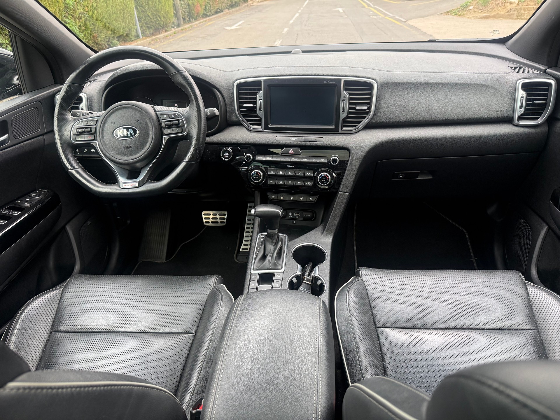KIA Sportage 2.0CRDi Style GT Line 4WD Automat-image-8