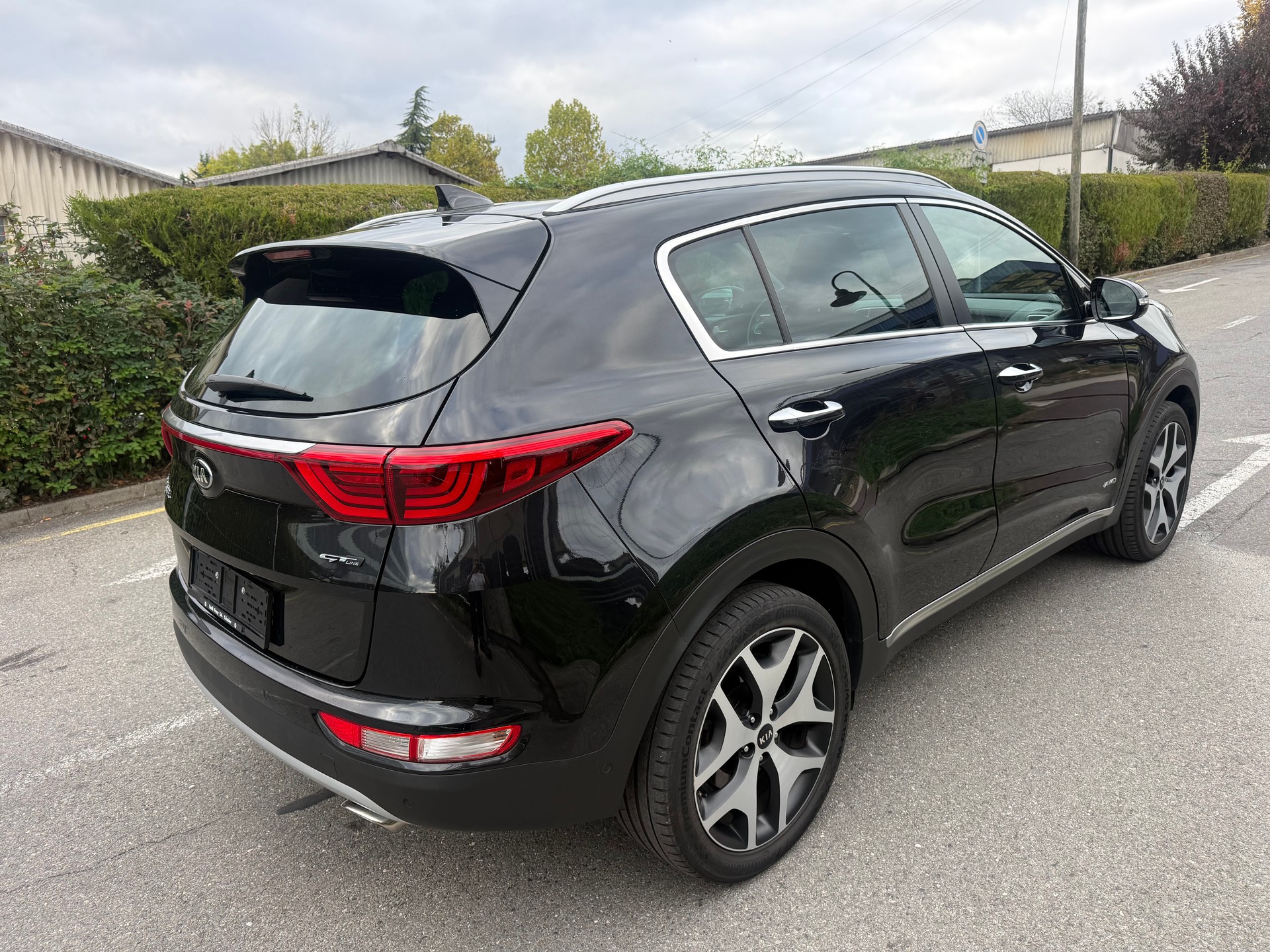 KIA Sportage 2.0CRDi Style GT Line 4WD Automat-image-6