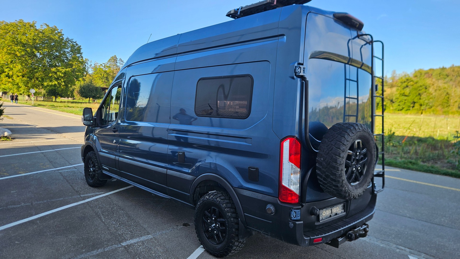 FORD Trail-image-1